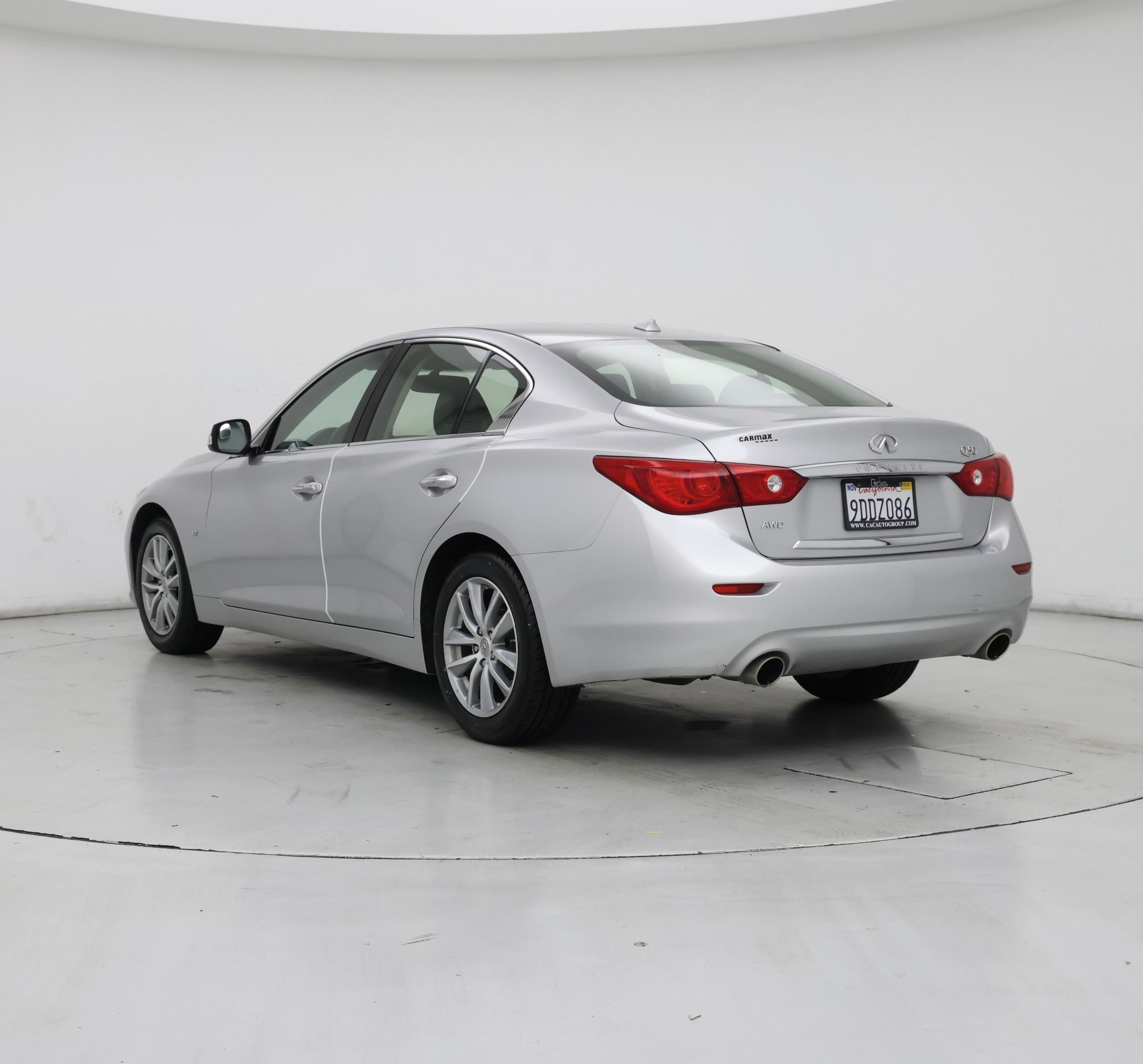 Thumbnail: 2015 INFINITI Q50 - 2