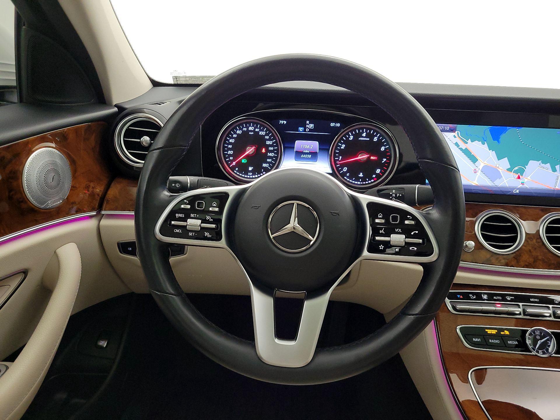 Thumbnail: 2019 Mercedes-Benz E-Class - 10