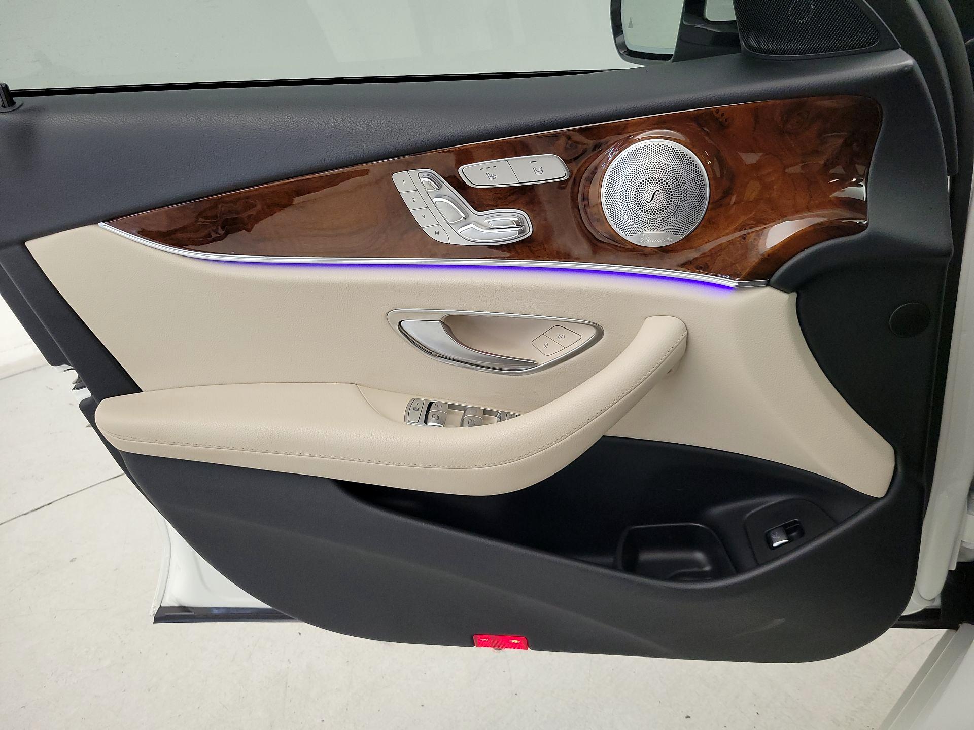 Thumbnail: 2019 Mercedes-Benz E-Class - 12
