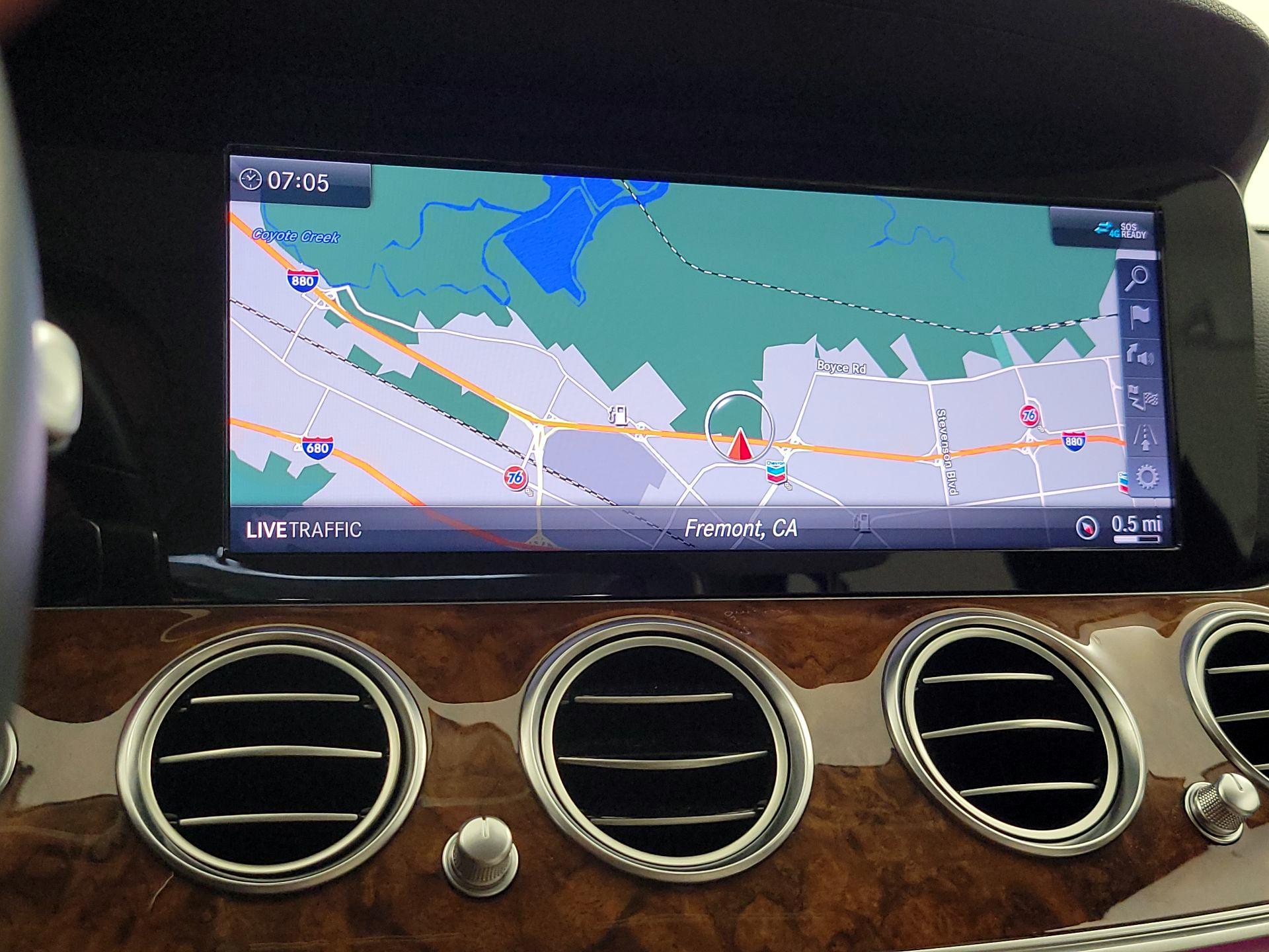 Thumbnail: 2019 Mercedes-Benz E-Class - 14