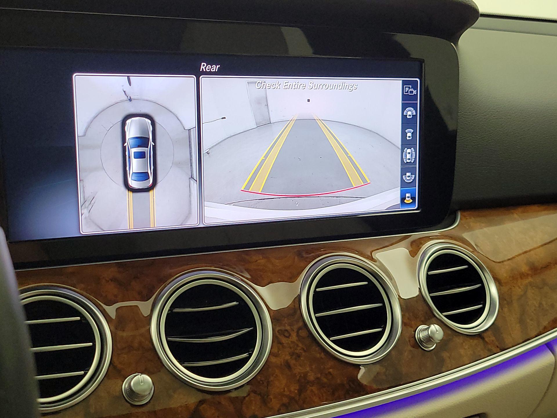 Thumbnail: 2019 Mercedes-Benz E-Class - 15