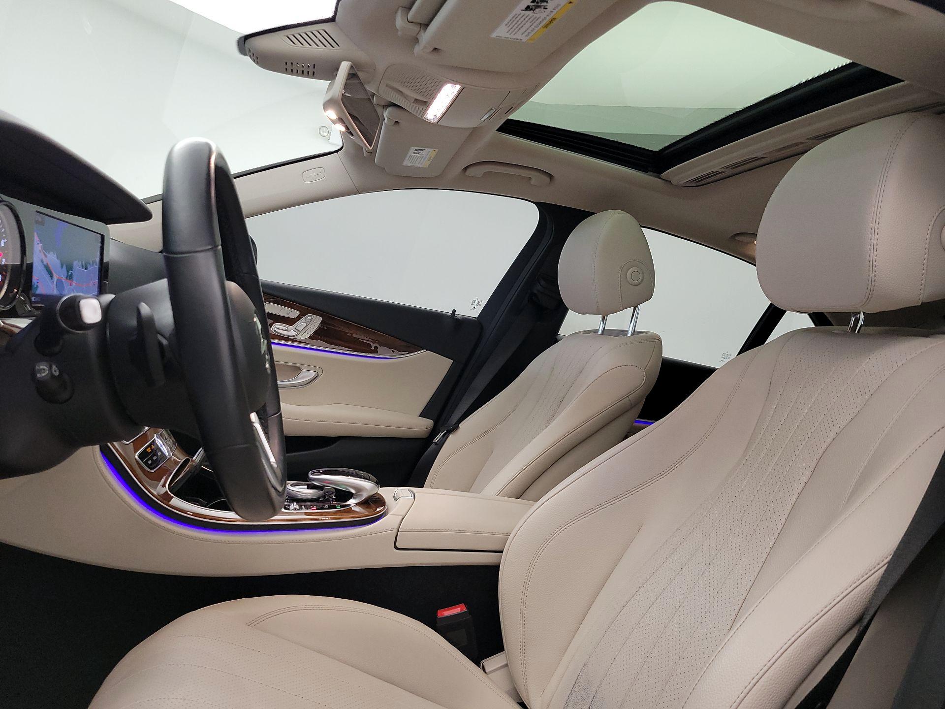 Thumbnail: 2019 Mercedes-Benz E-Class - 20