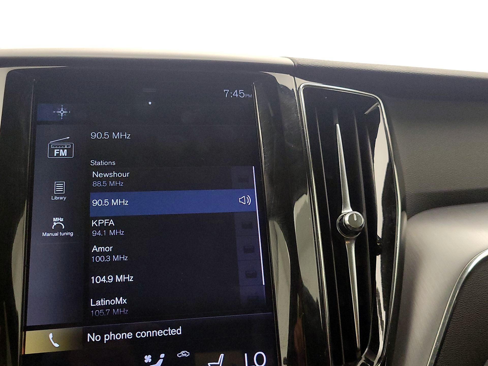 Thumbnail: 2019 Volvo XC60 - 16