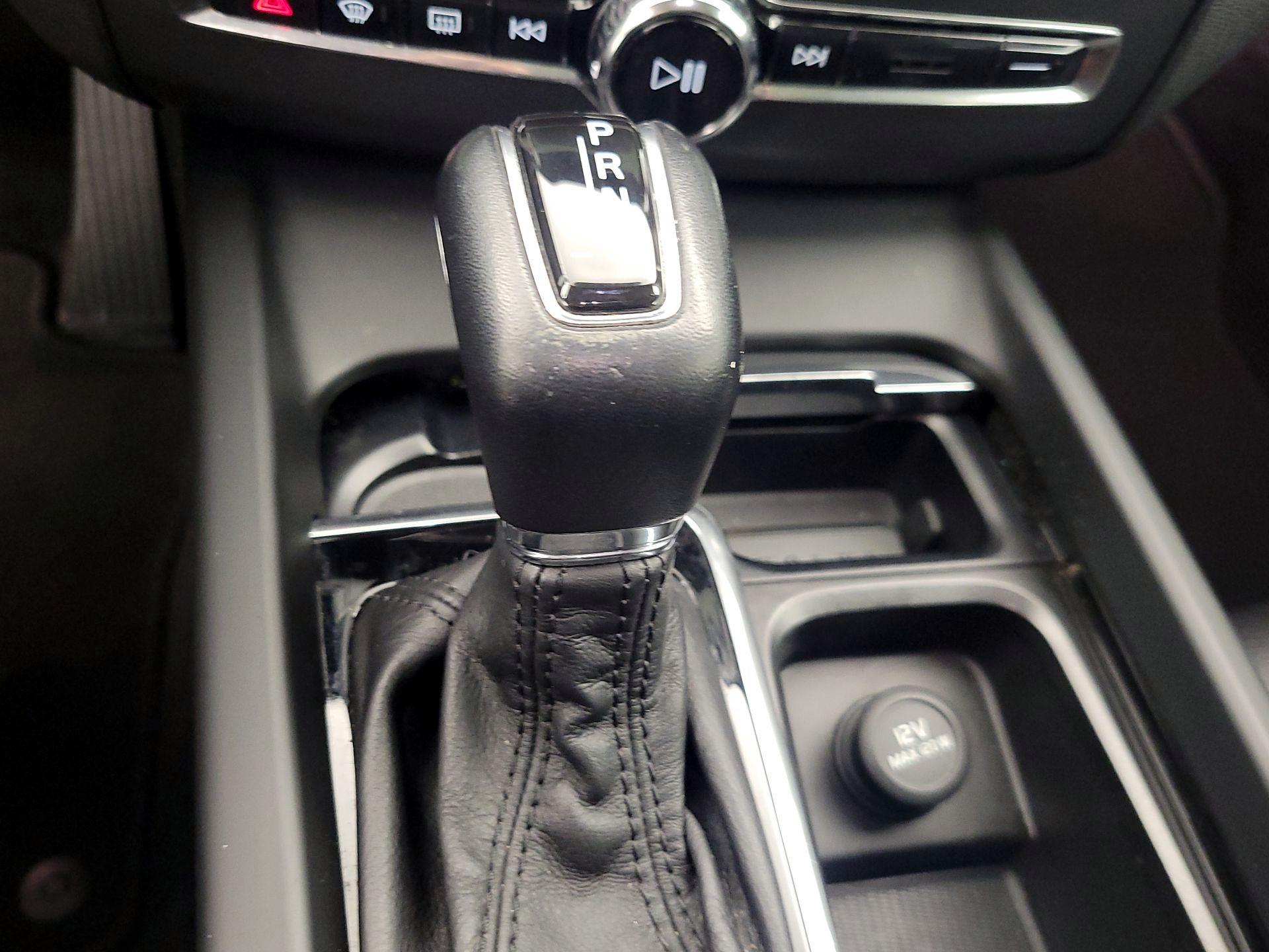 Thumbnail: 2019 Volvo XC60 - 18