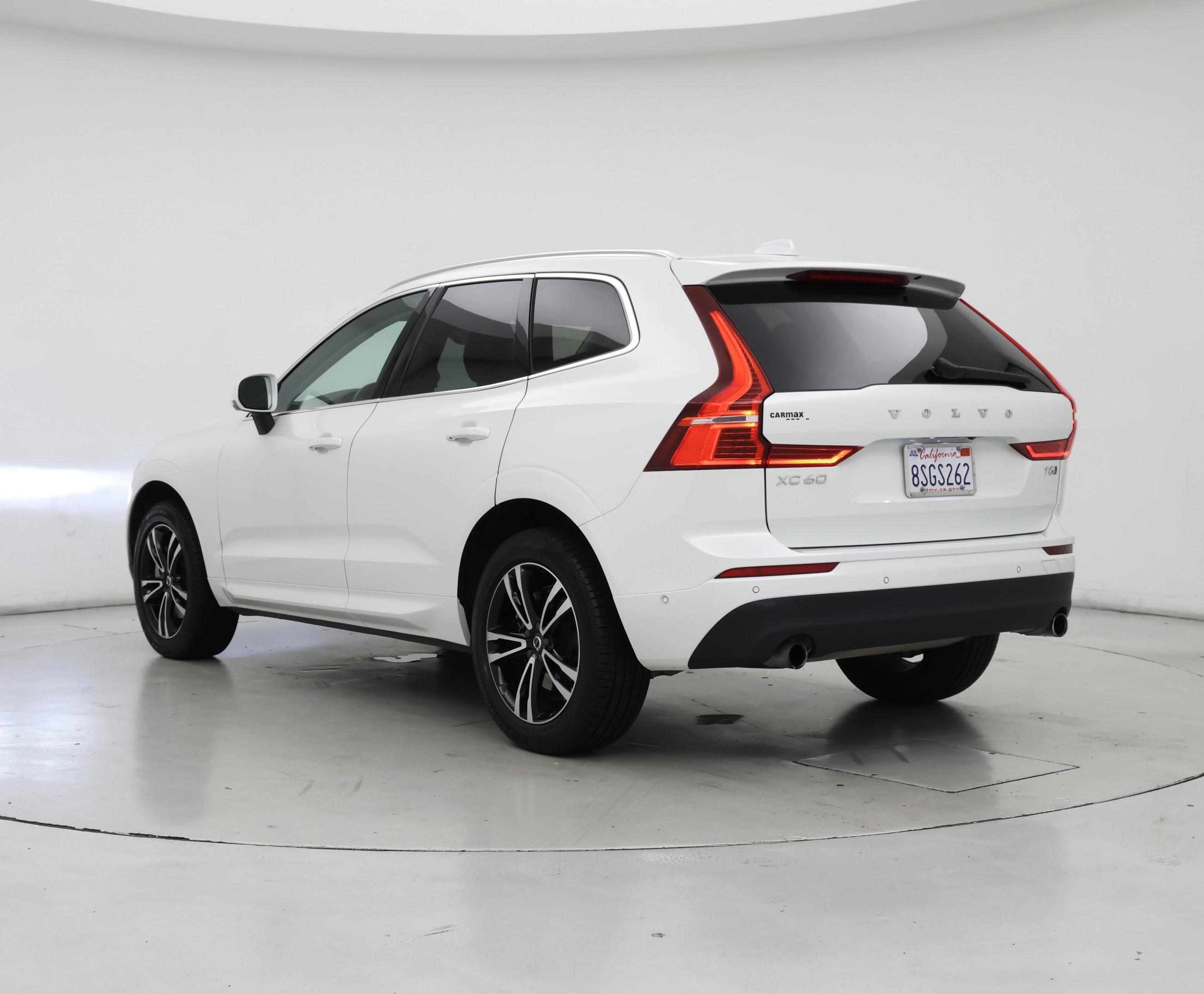 Thumbnail: 2019 Volvo XC60 - 2
