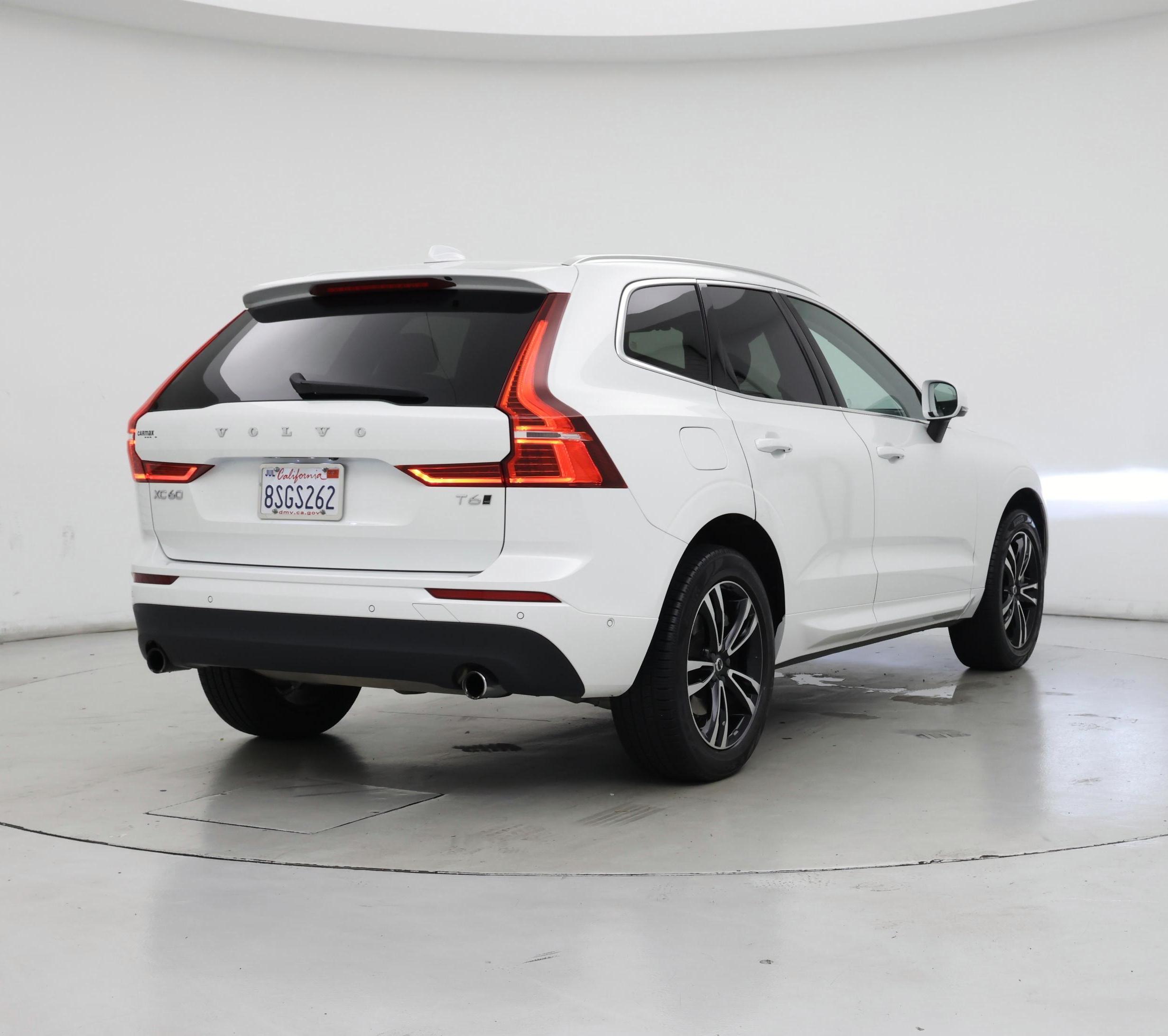 Thumbnail: 2019 Volvo XC60 - 8