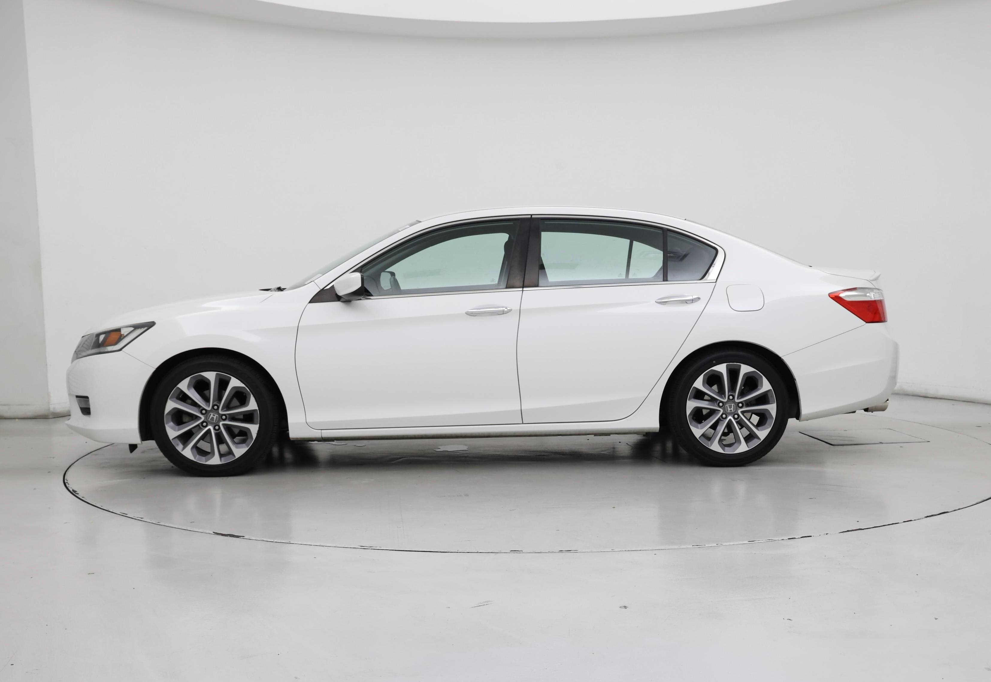 Thumbnail: 2015 Honda Accord - 3
