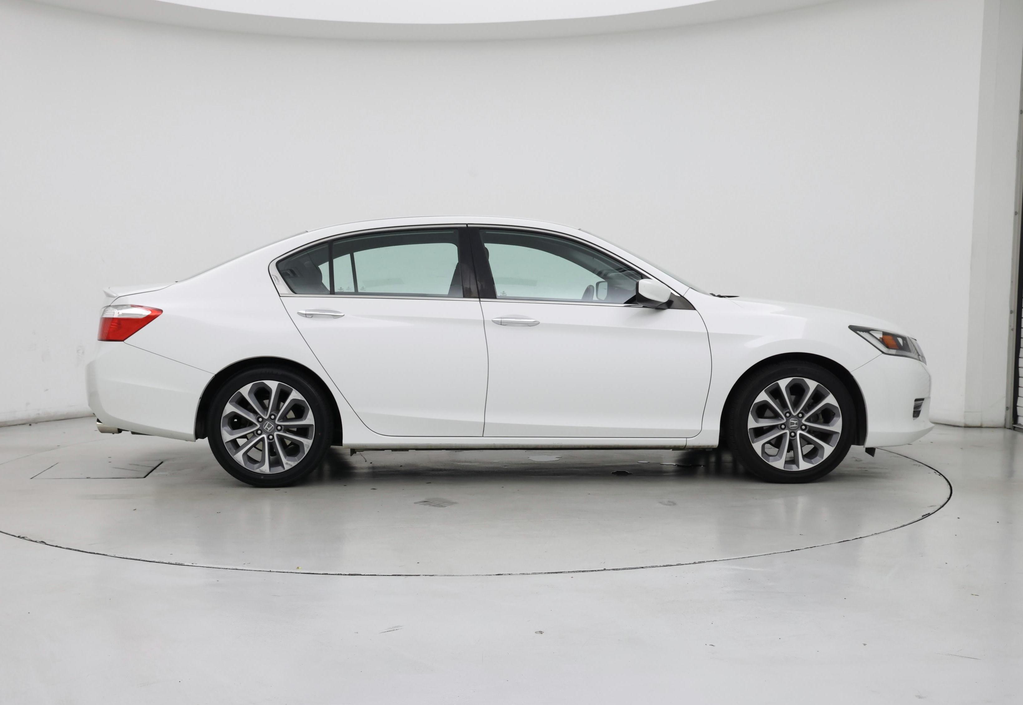 Thumbnail: 2015 Honda Accord - 7