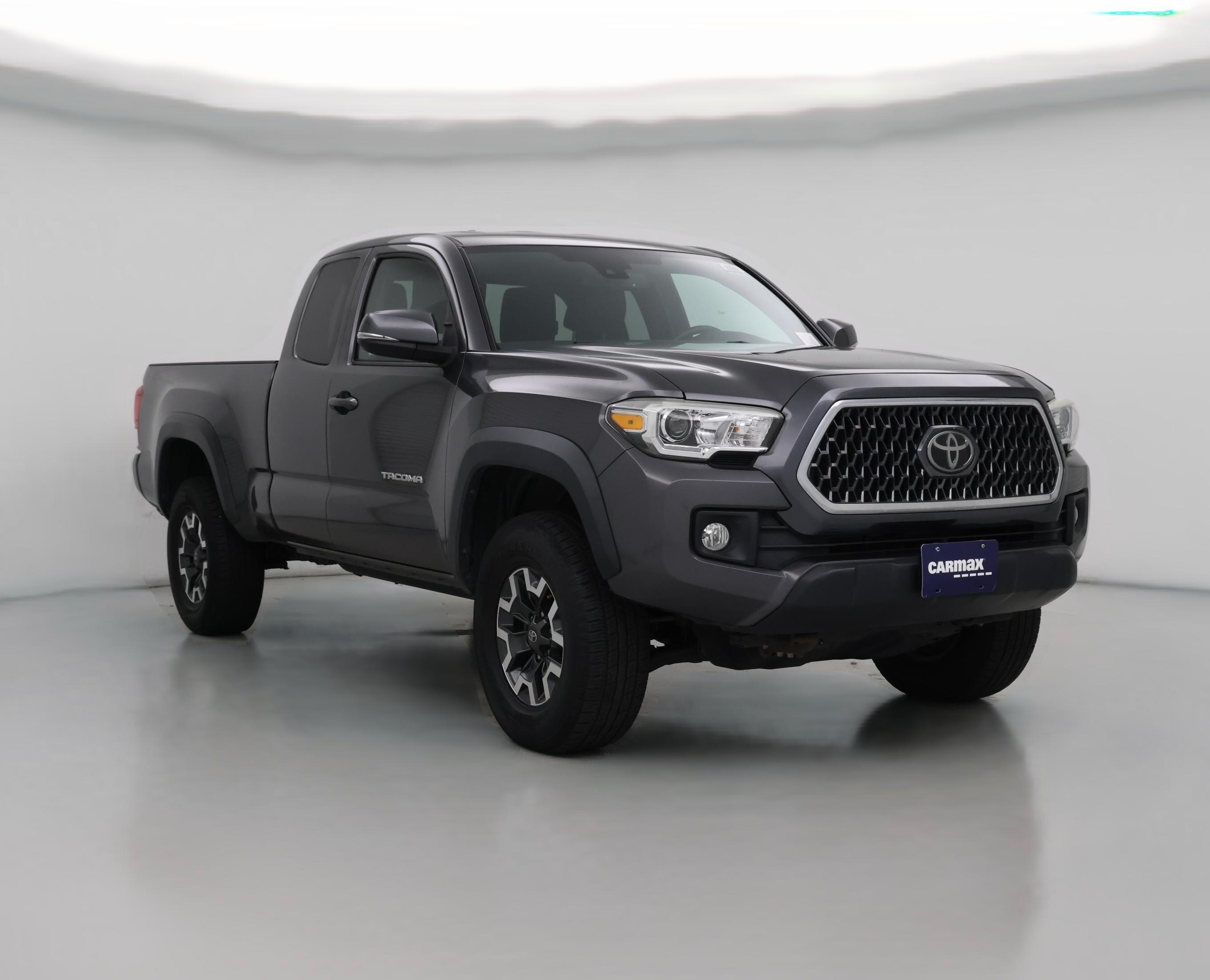 Thumbnail: 2018 Toyota Tacoma - 1