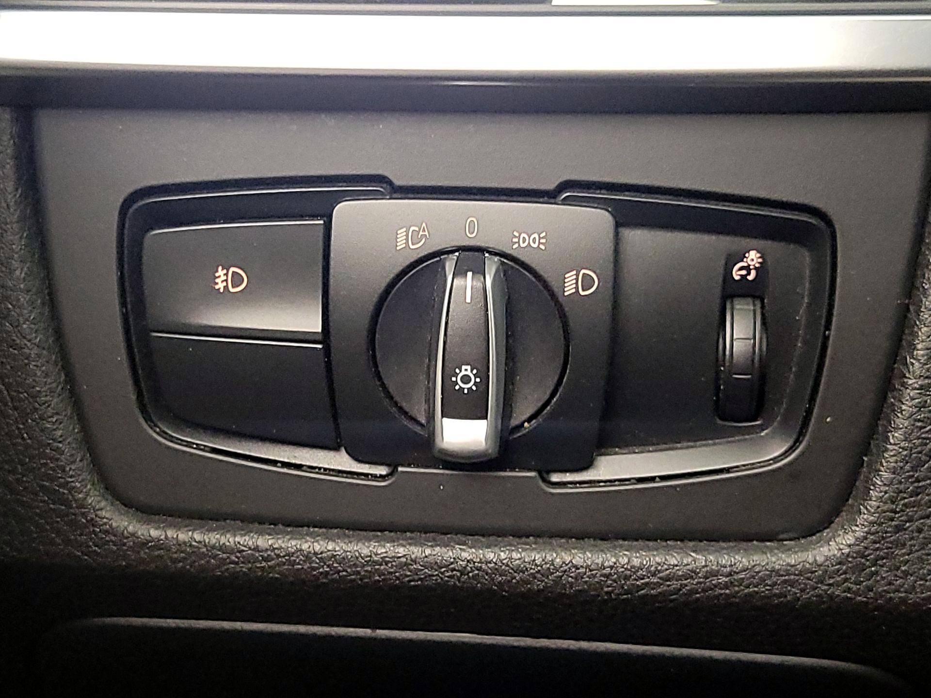 Thumbnail: 2014 BMW 4 Series - 13