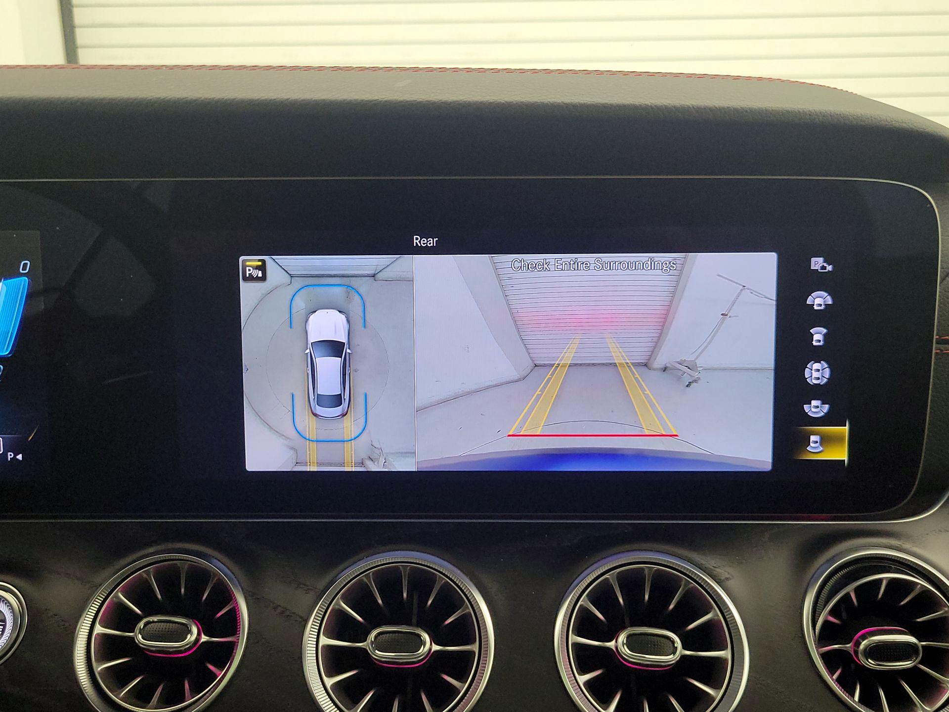 Thumbnail: 2021 Mercedes-Benz E-Class - 15