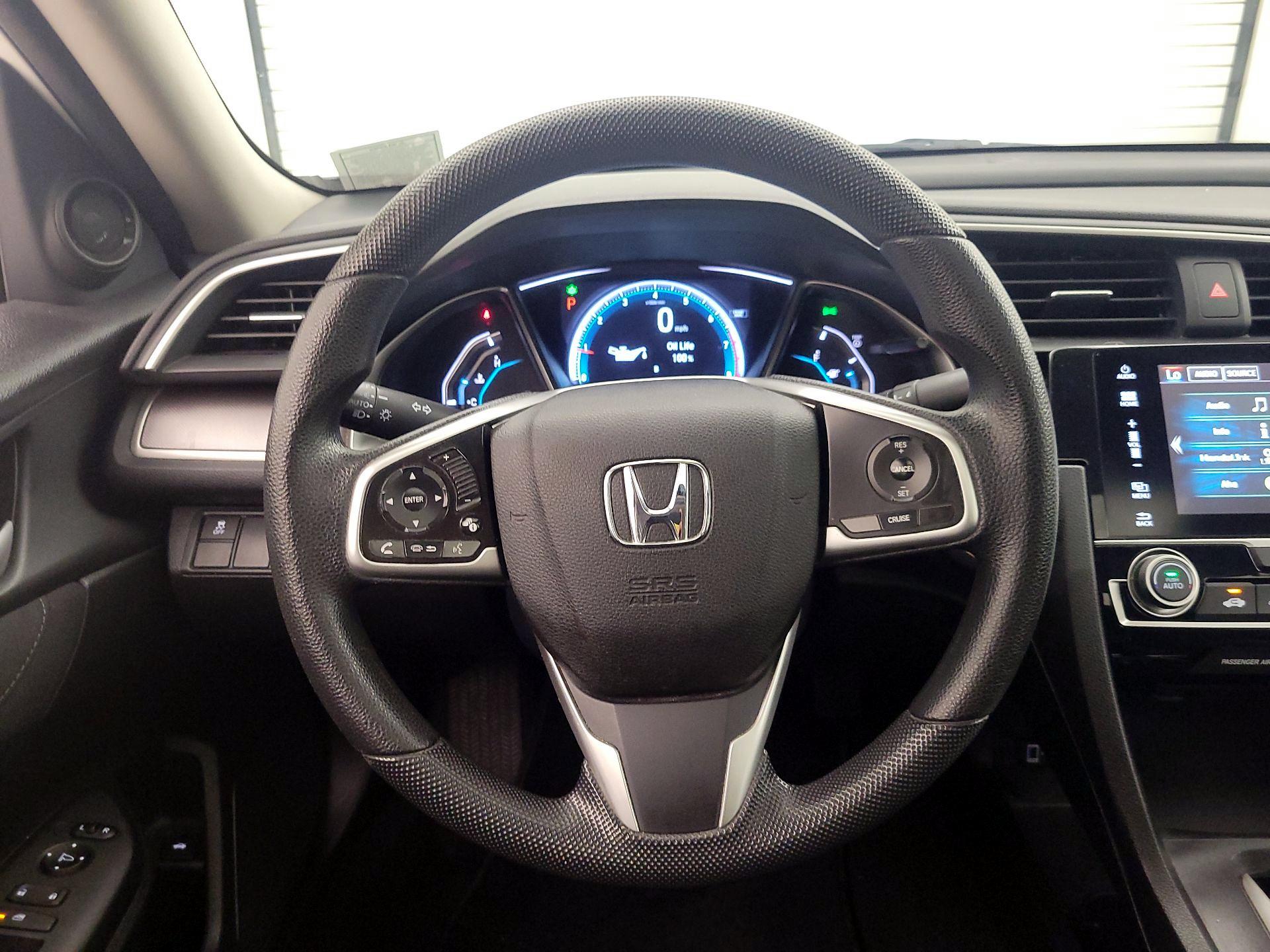 Thumbnail: 2016 Honda Civic - 10