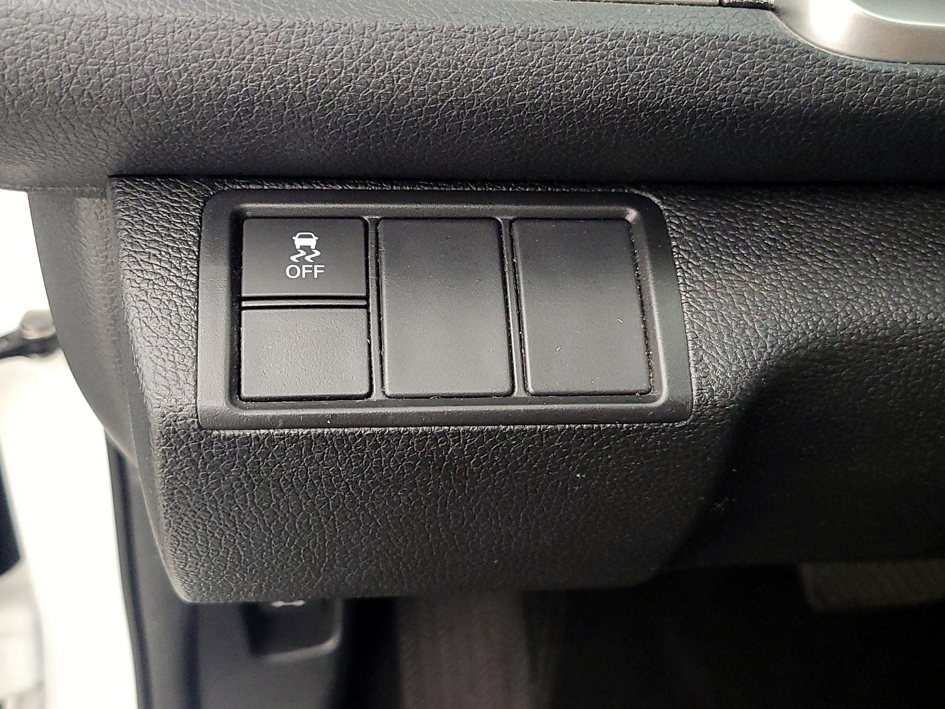 Thumbnail: 2016 Honda Civic - 13