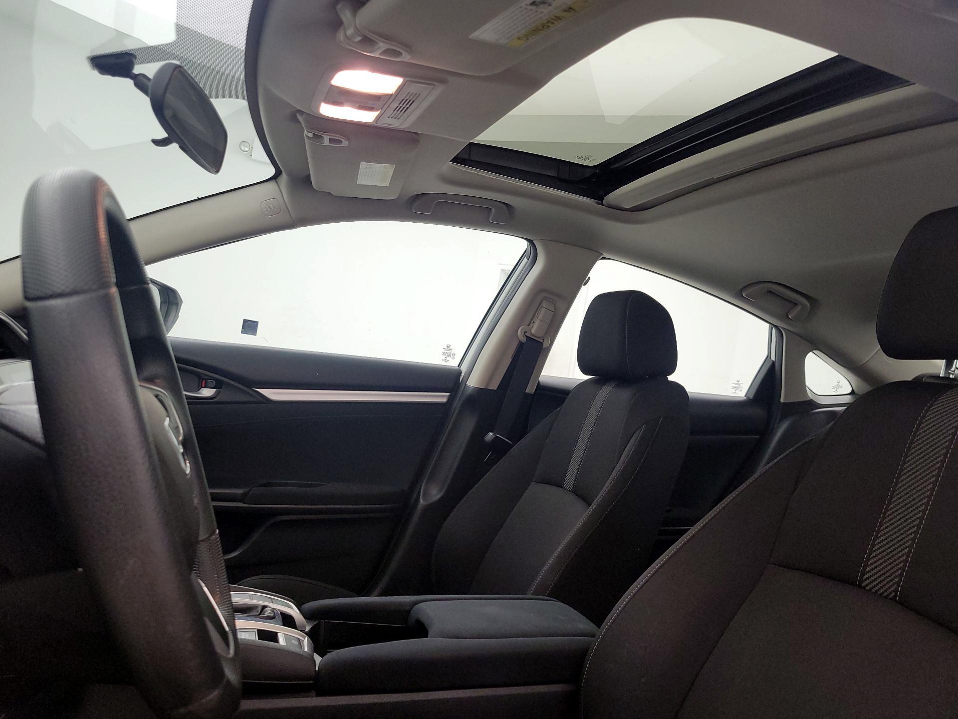 Thumbnail: 2016 Honda Civic - 19