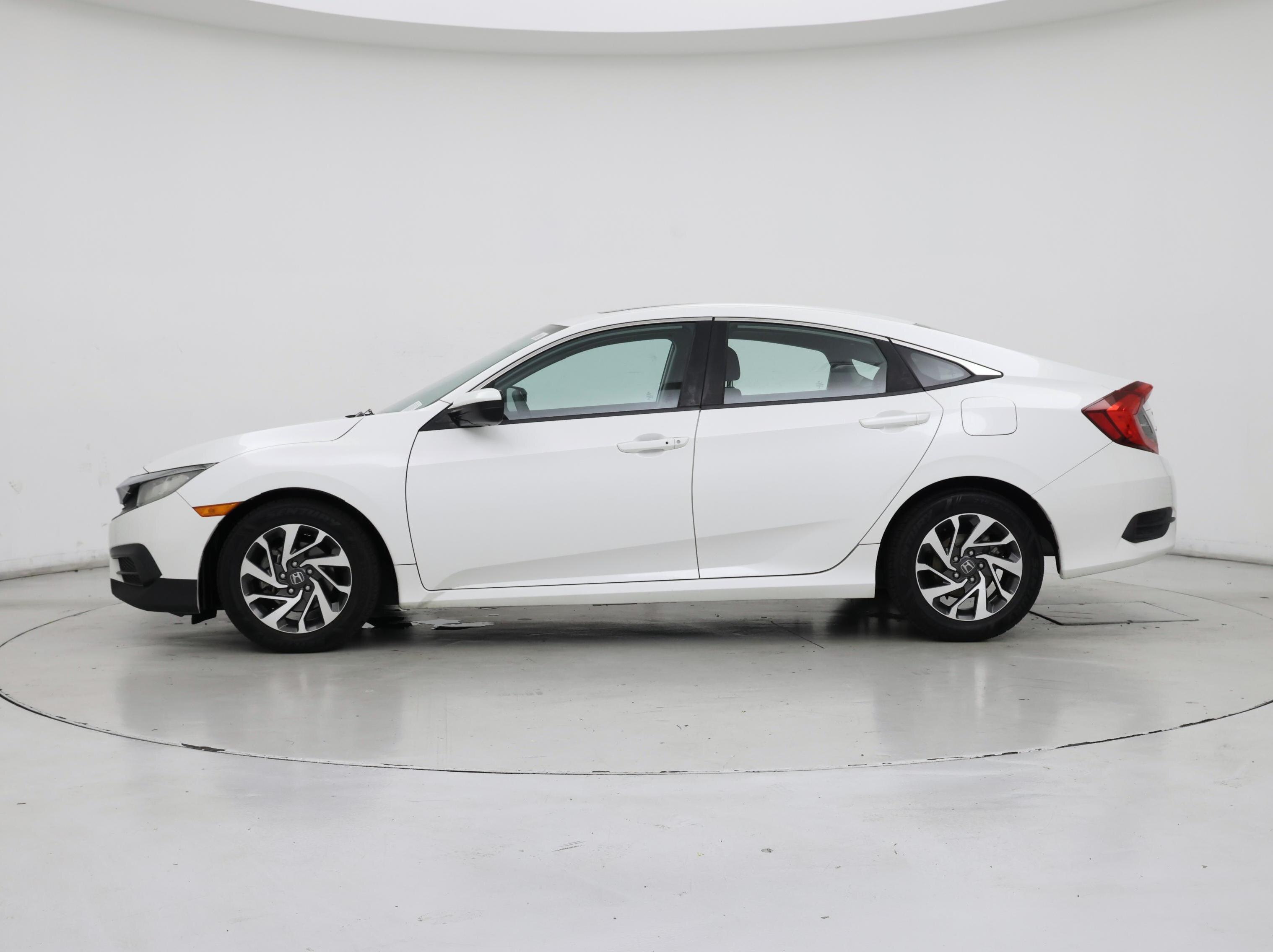 Thumbnail: 2016 Honda Civic - 3