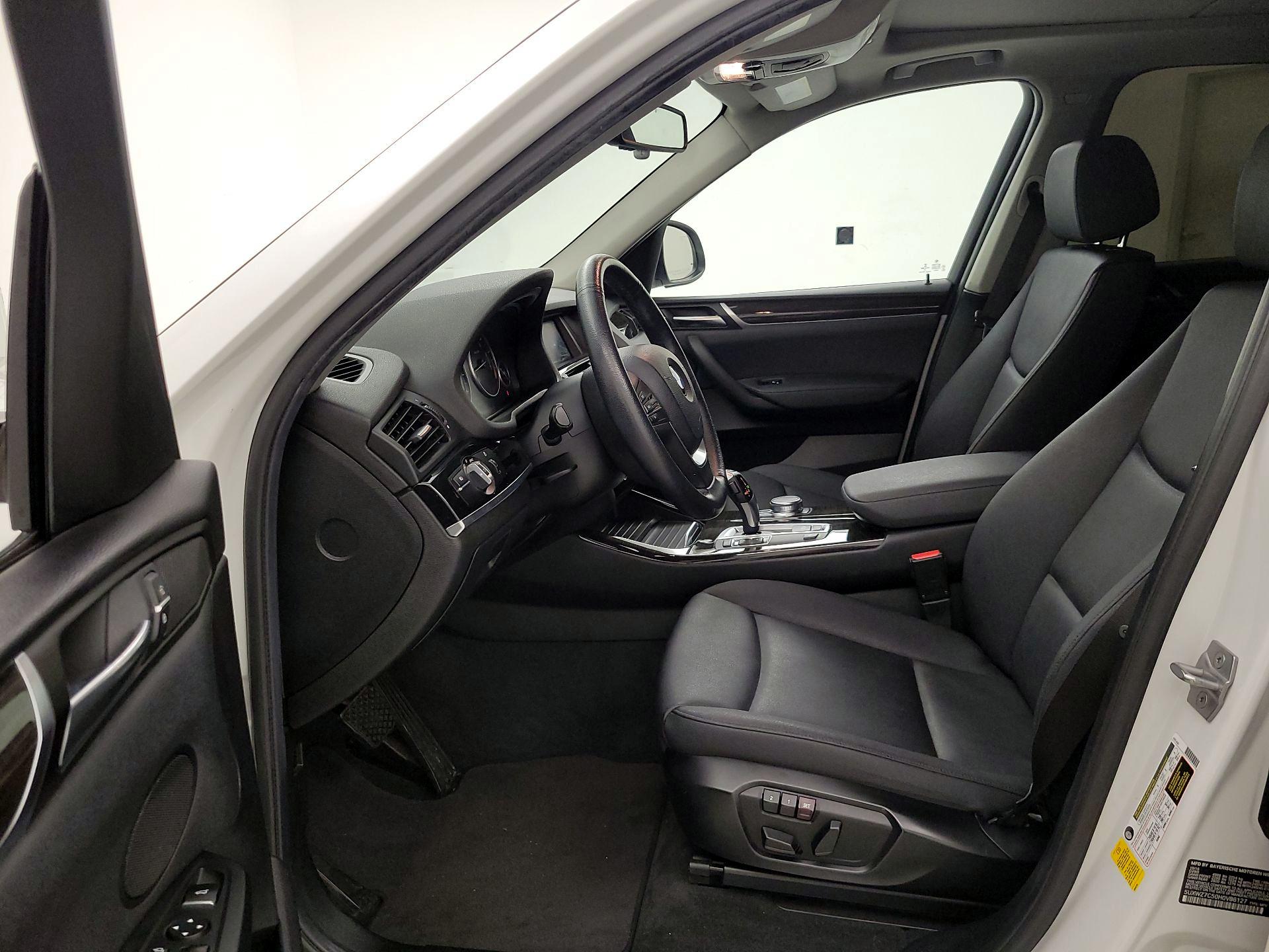 Thumbnail: 2017 BMW X3 - 11