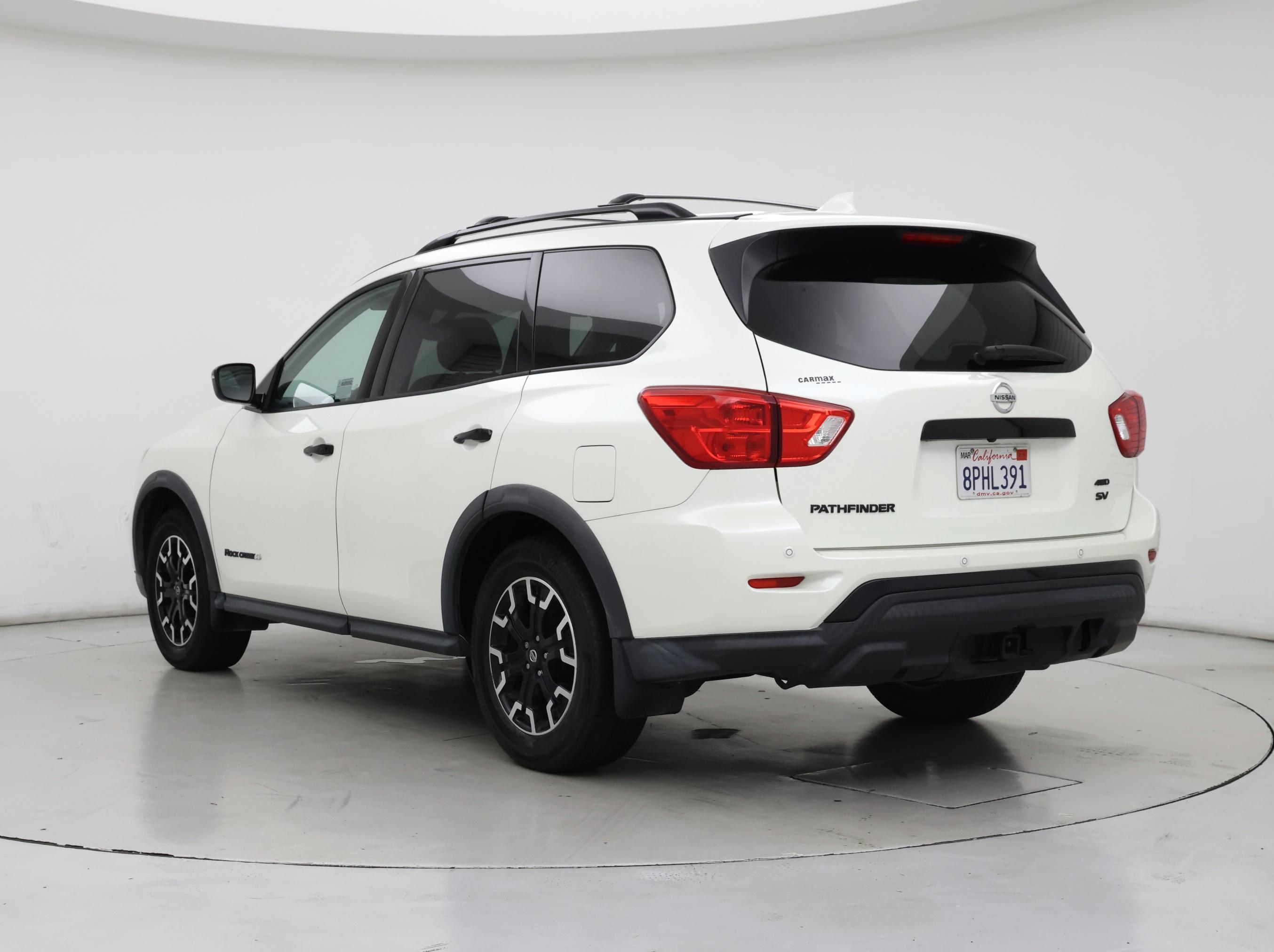 Thumbnail: 2020 Nissan Pathfinder - 2