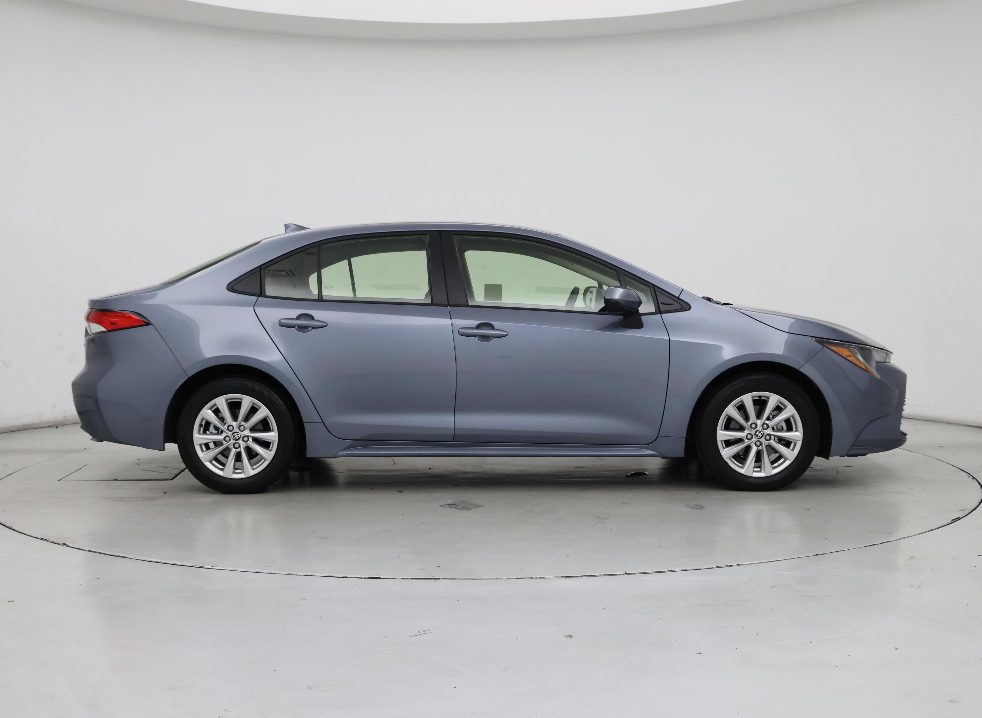 Thumbnail: 2023 Toyota Corolla - 7