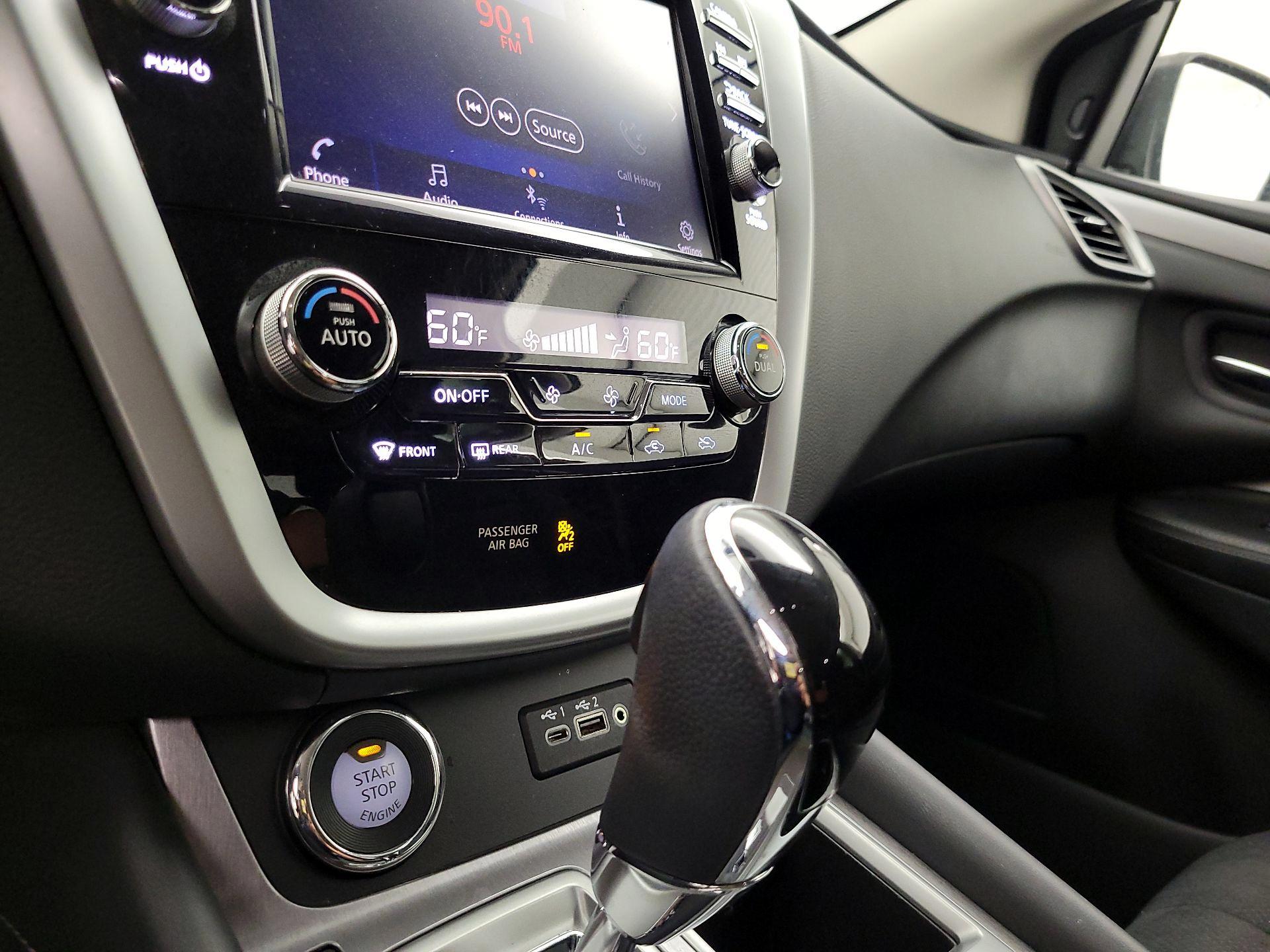 Thumbnail: 2019 Nissan Murano - 16