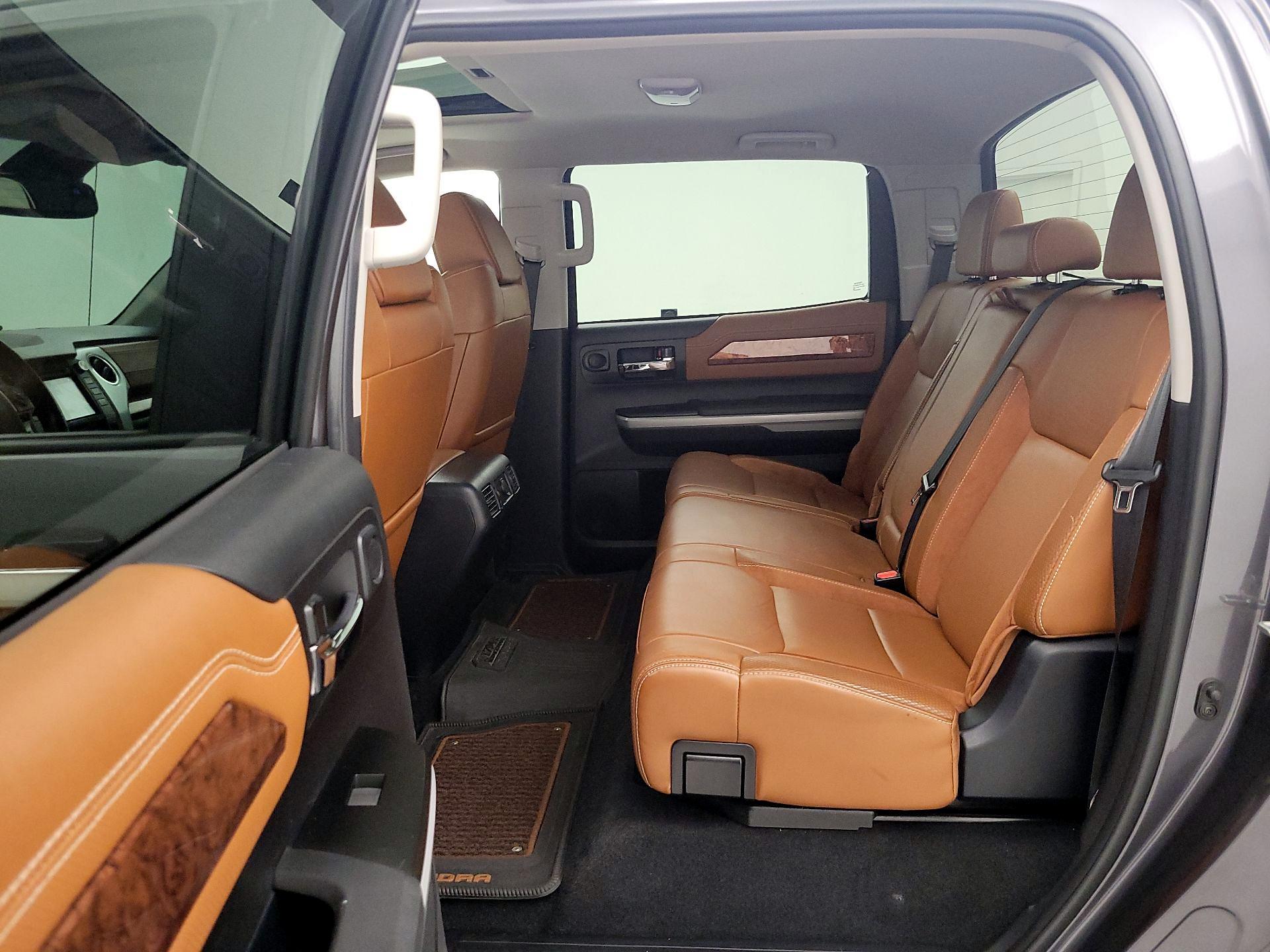 Thumbnail: 2018 Toyota Tundra - 20