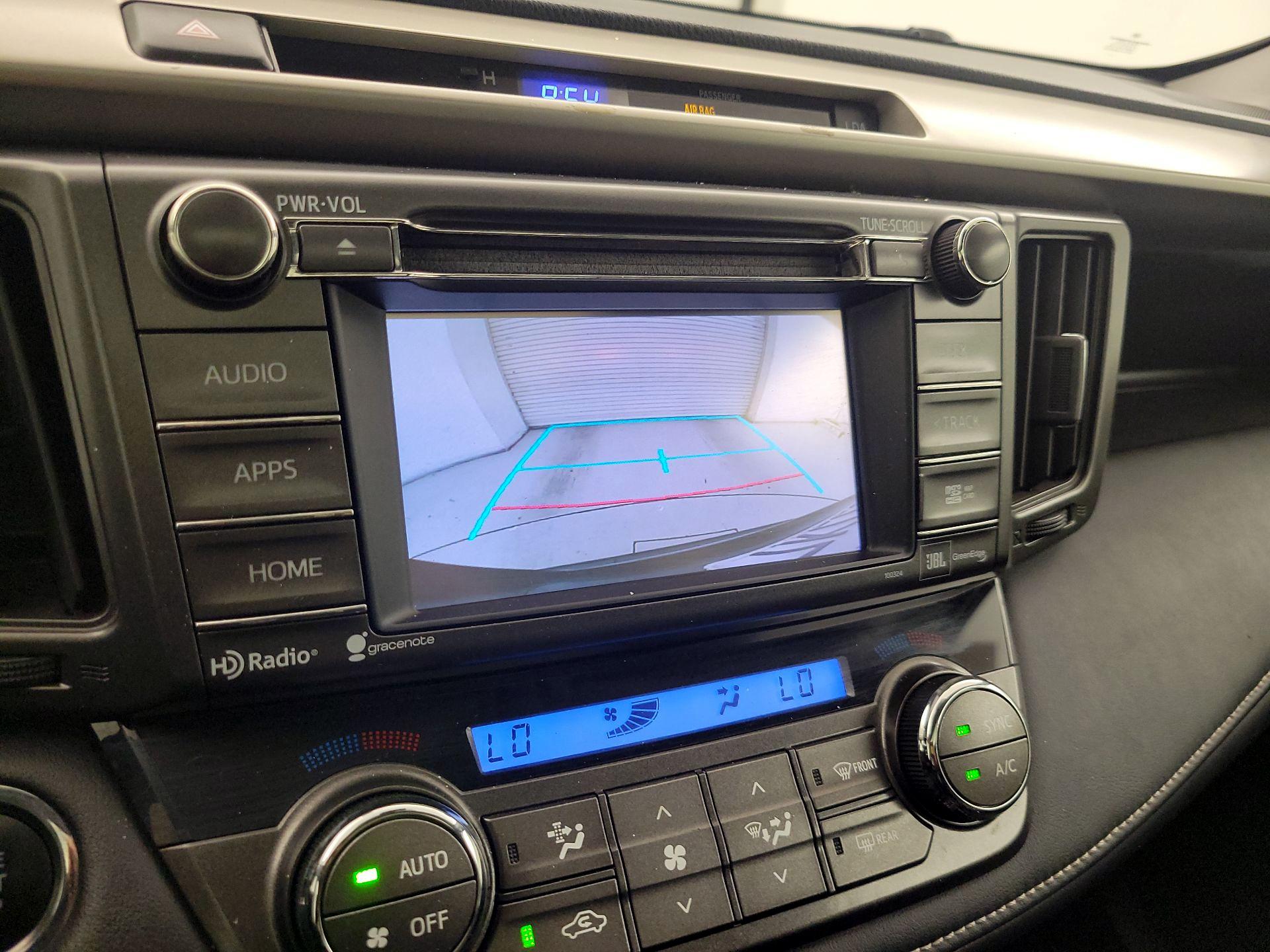 Thumbnail: 2015 Toyota RAV4 - 15