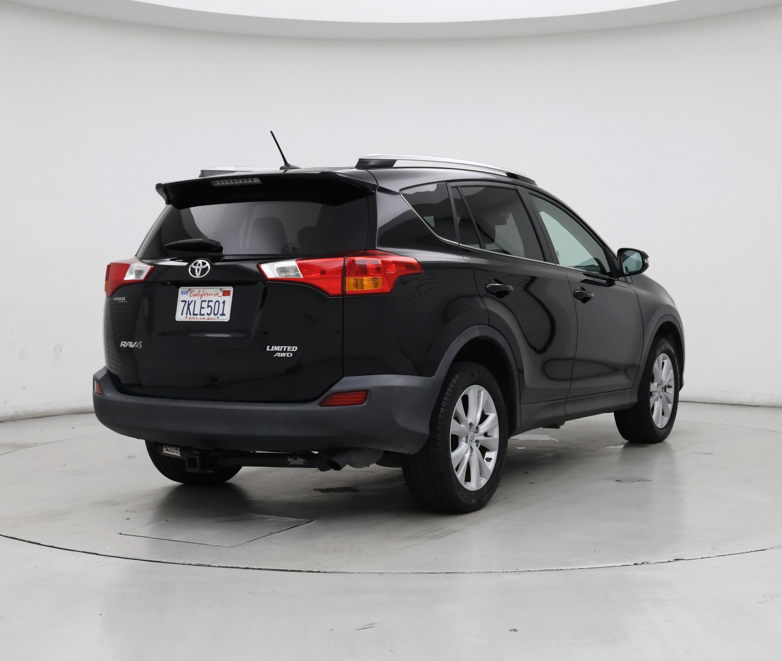 Thumbnail: 2015 Toyota RAV4 - 8