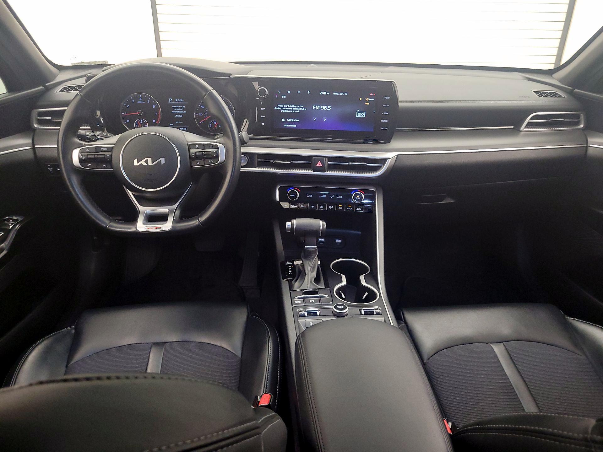 Thumbnail: 2022 Kia K5 - 9