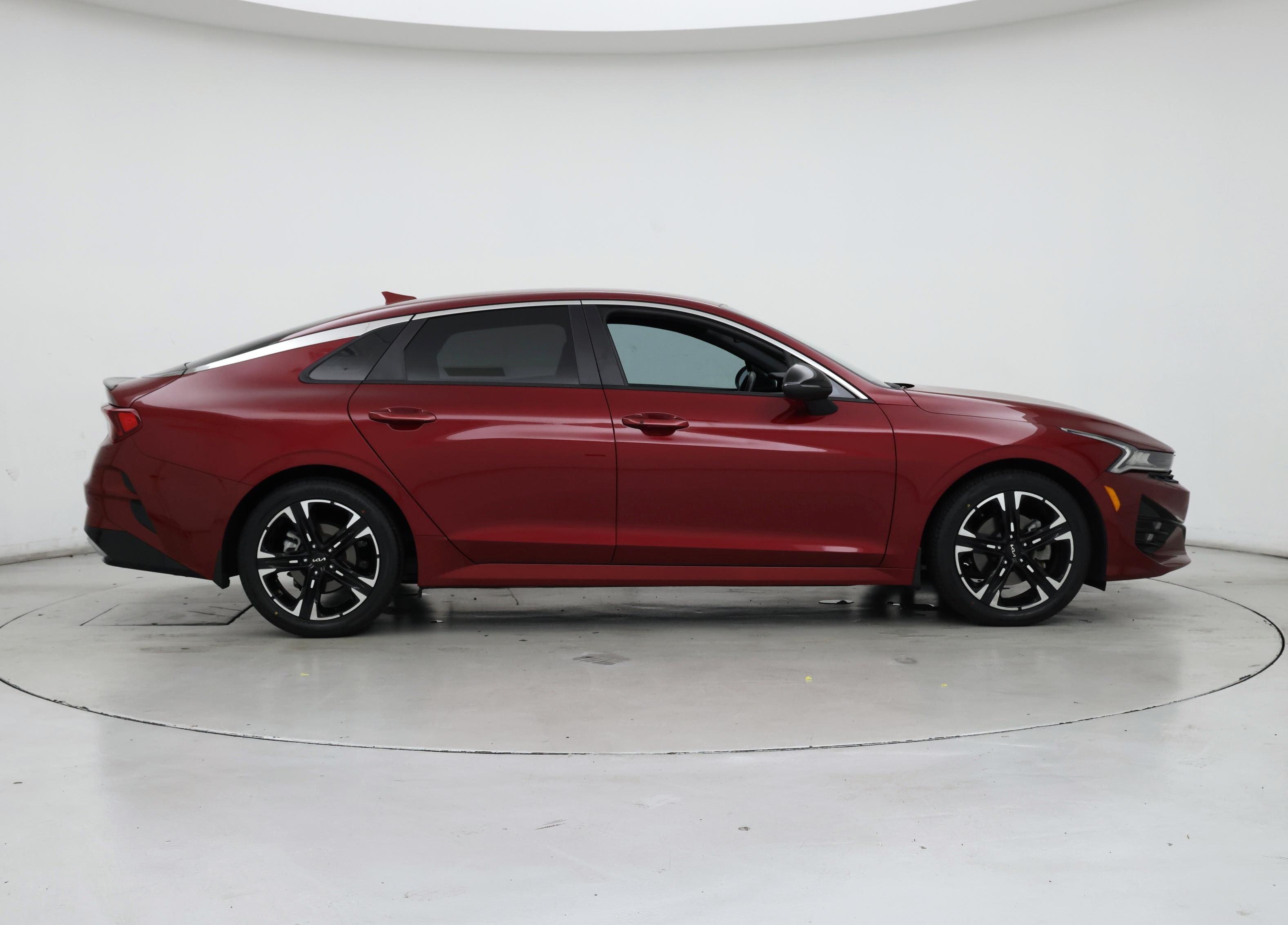 Thumbnail: 2022 Kia K5 - 7