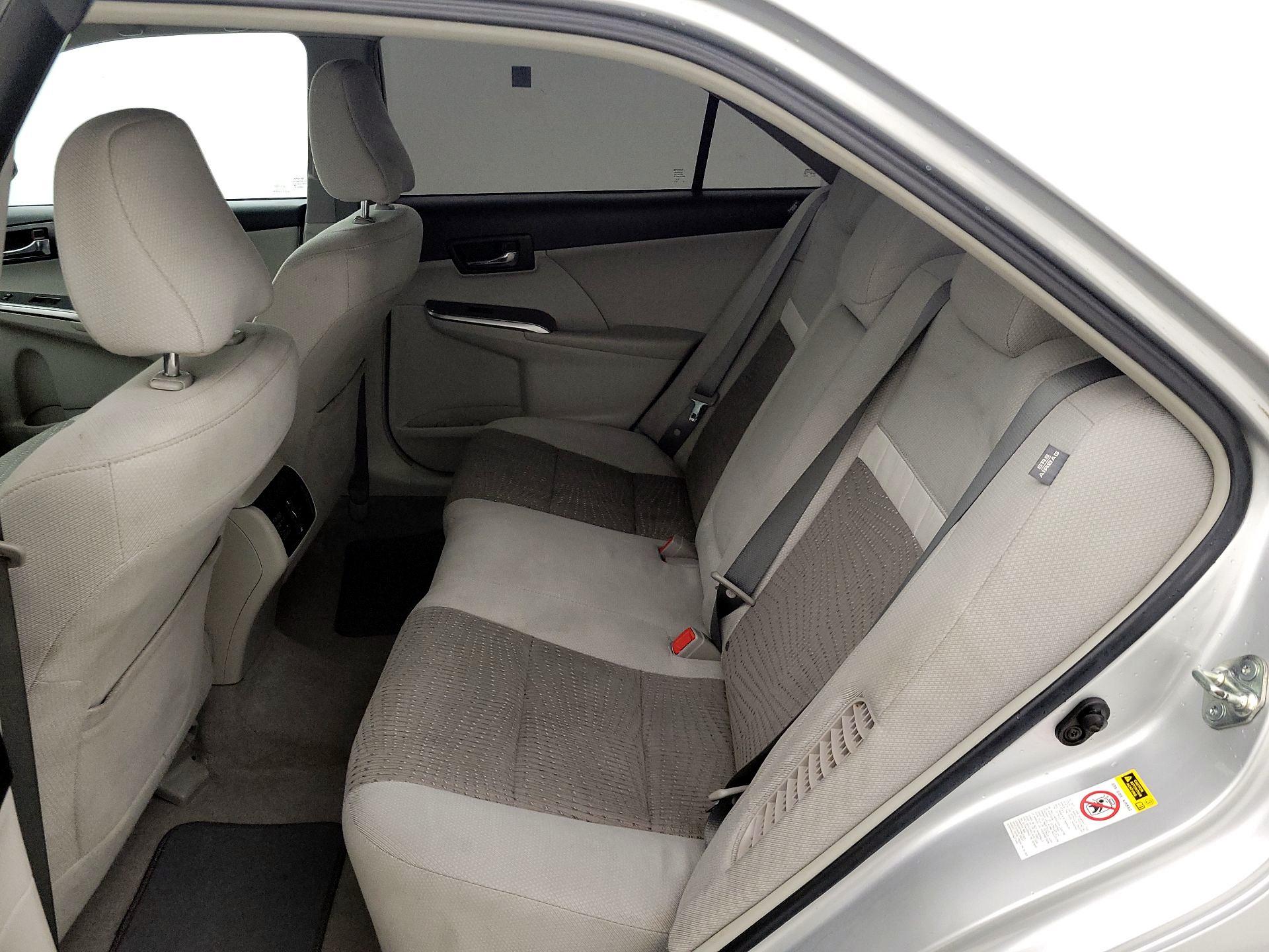 Thumbnail: 2013 Toyota Camry - 17