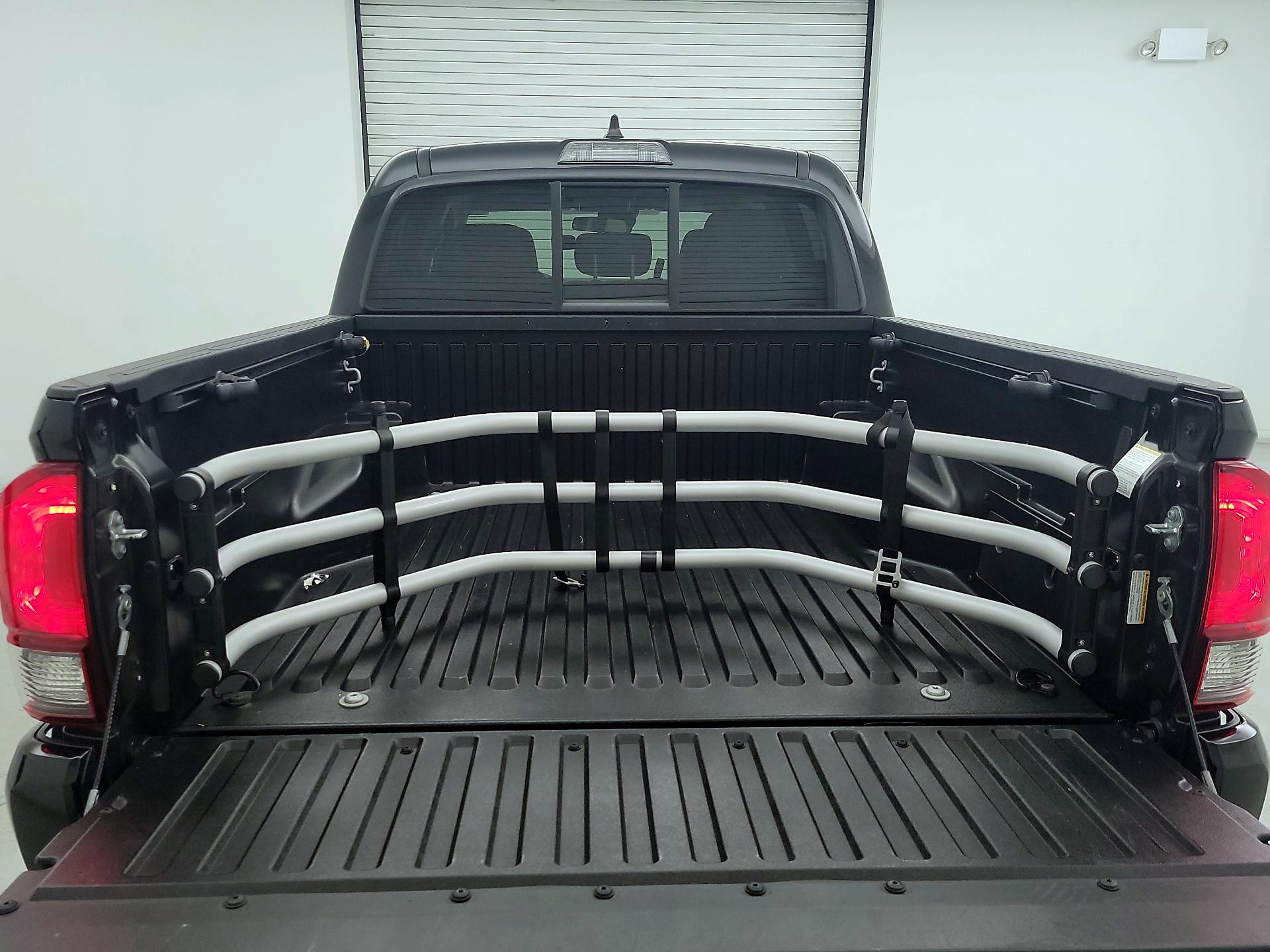 Thumbnail: 2022 Toyota Tacoma - 20