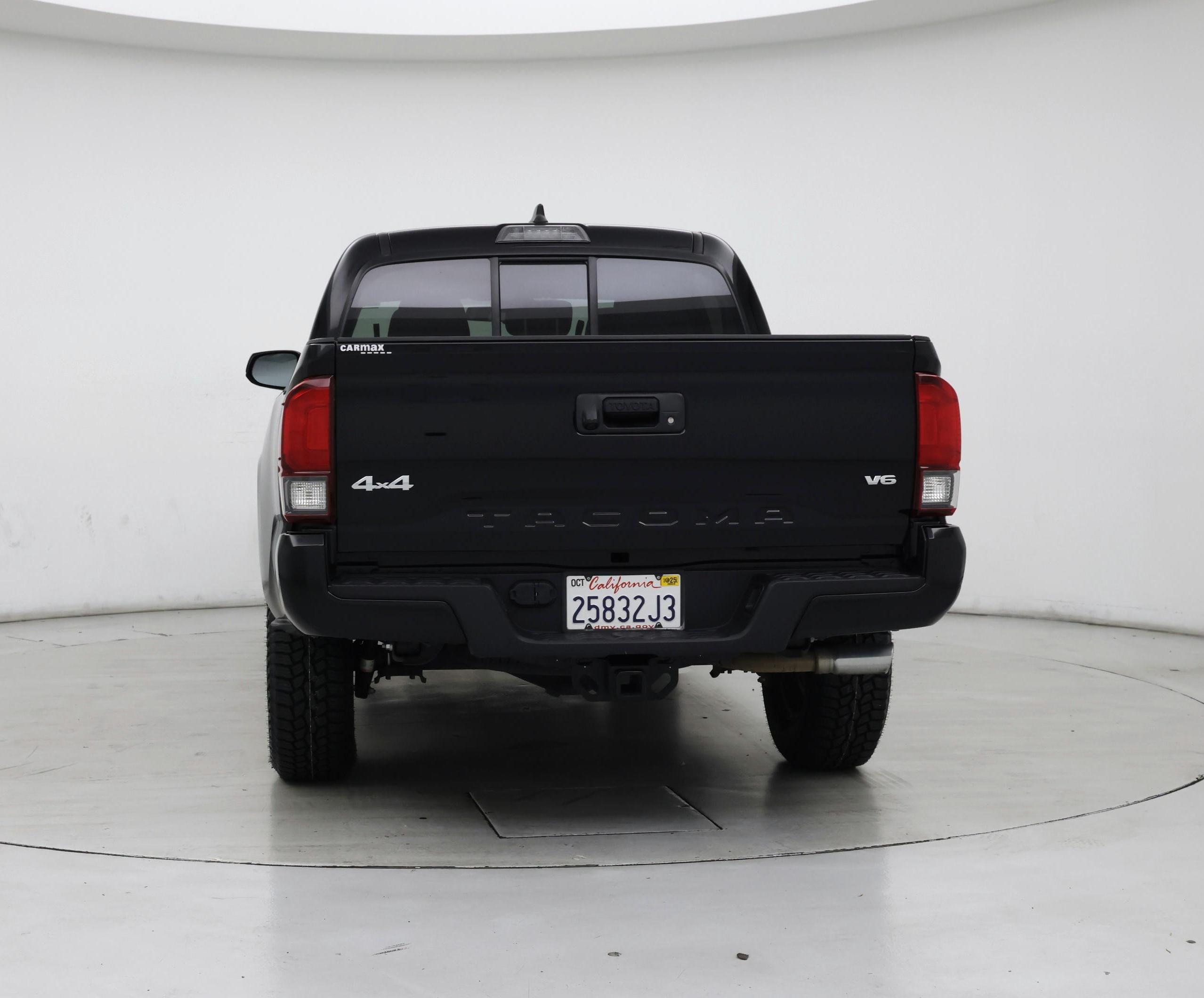 Thumbnail: 2022 Toyota Tacoma - 6
