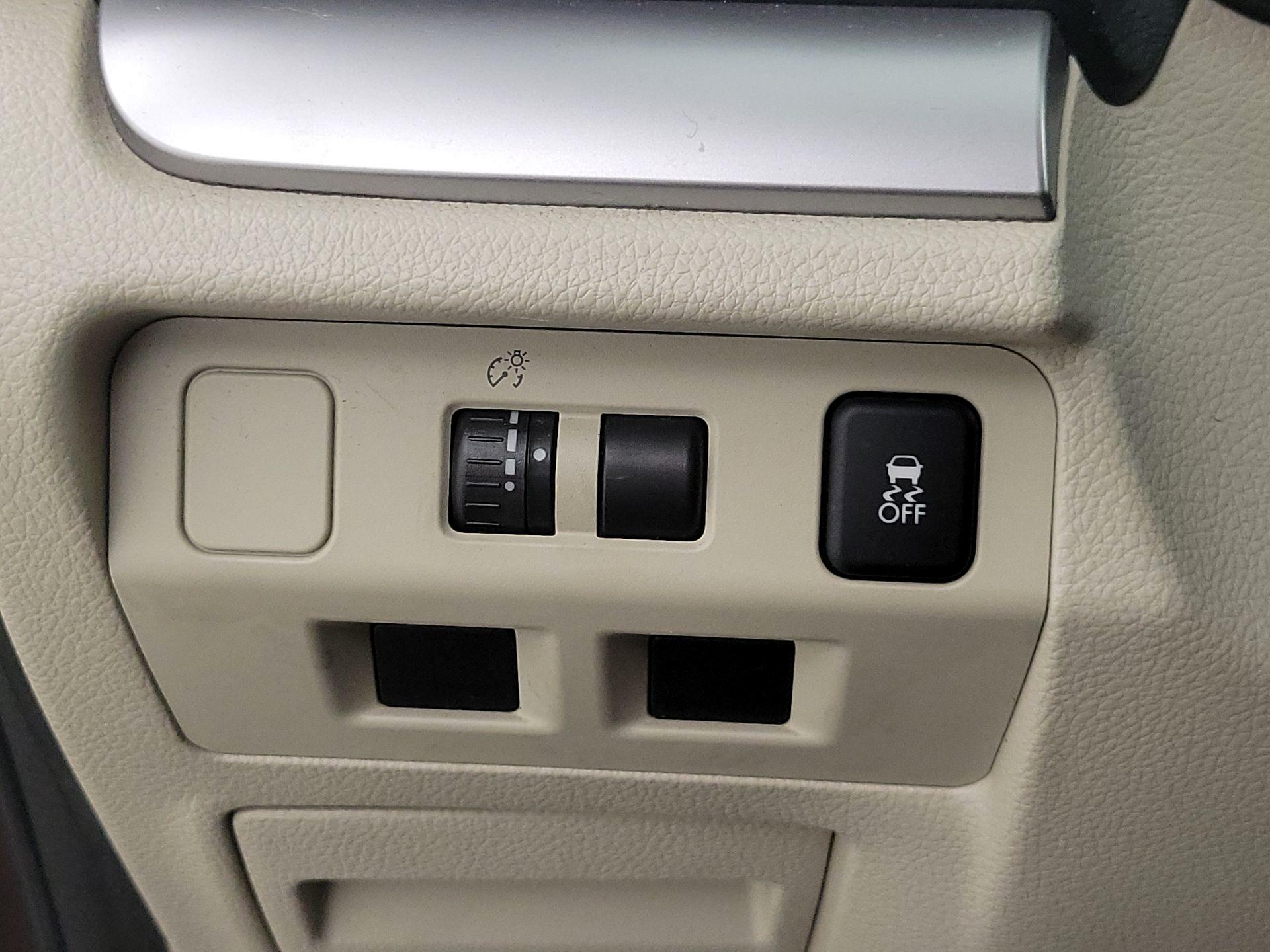 Thumbnail: 2013 Subaru Impreza - 13
