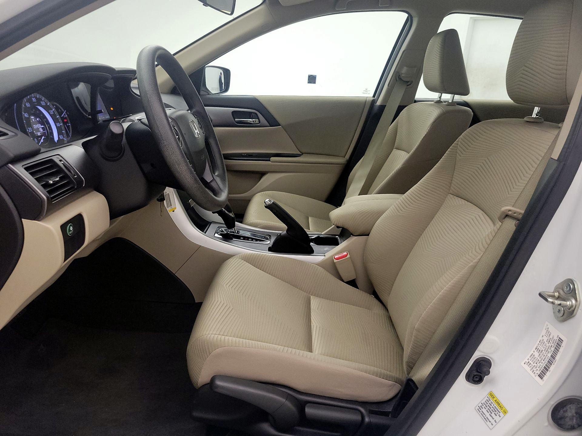 Thumbnail: 2015 Honda Accord - 11