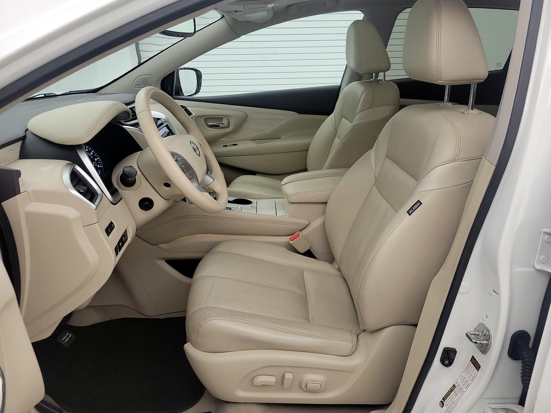 Thumbnail: 2015 Nissan Murano - 11