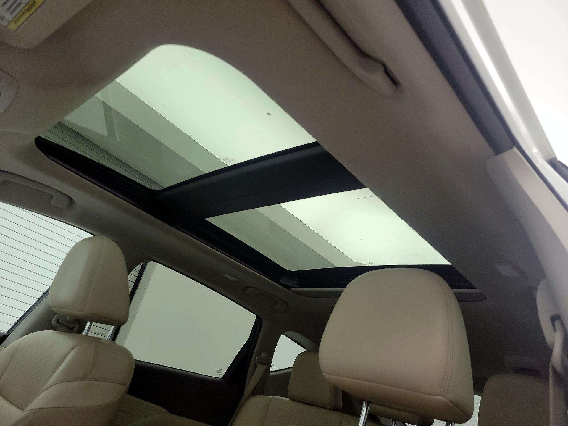 Thumbnail: 2015 Nissan Murano - 20