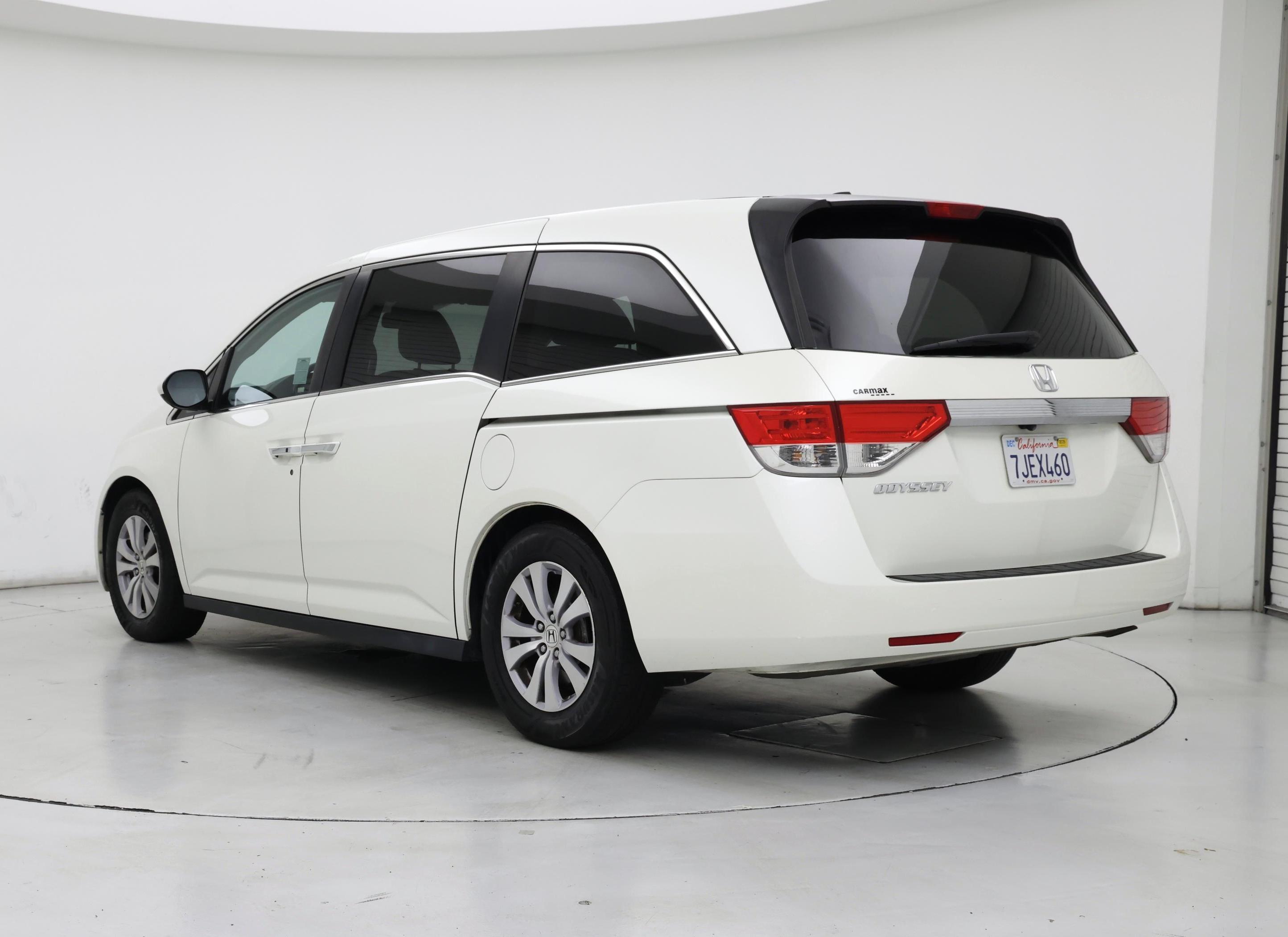 Thumbnail: 2015 Honda Odyssey - 2