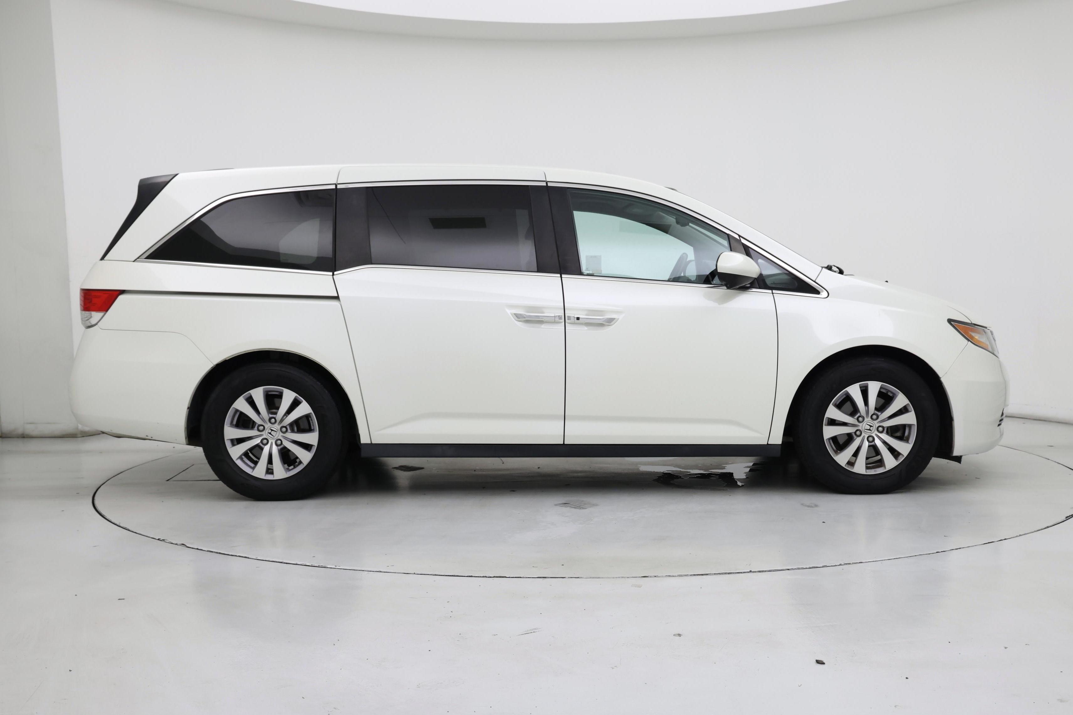 Thumbnail: 2015 Honda Odyssey - 7