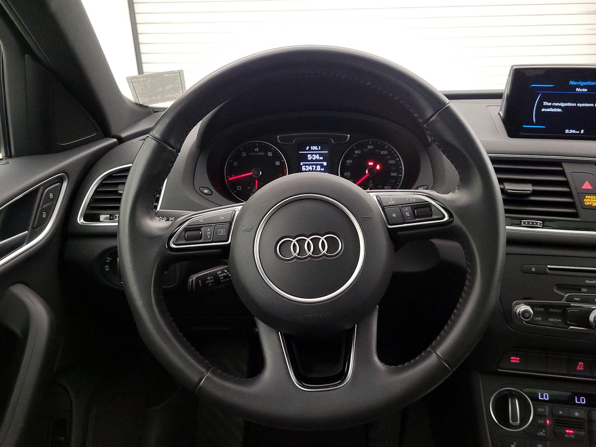 Thumbnail: 2018 Audi Q3 - 10