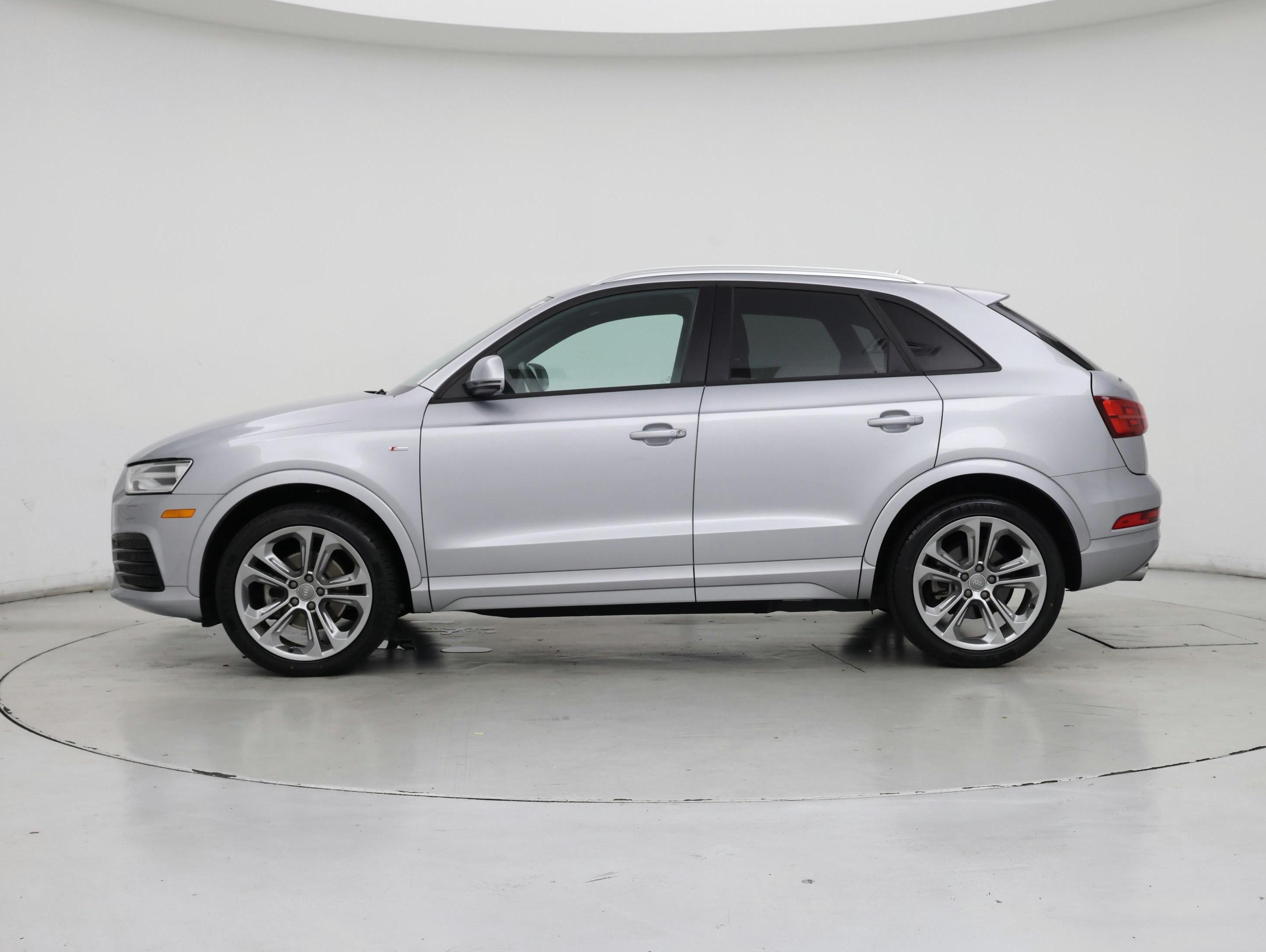 Thumbnail: 2018 Audi Q3 - 3