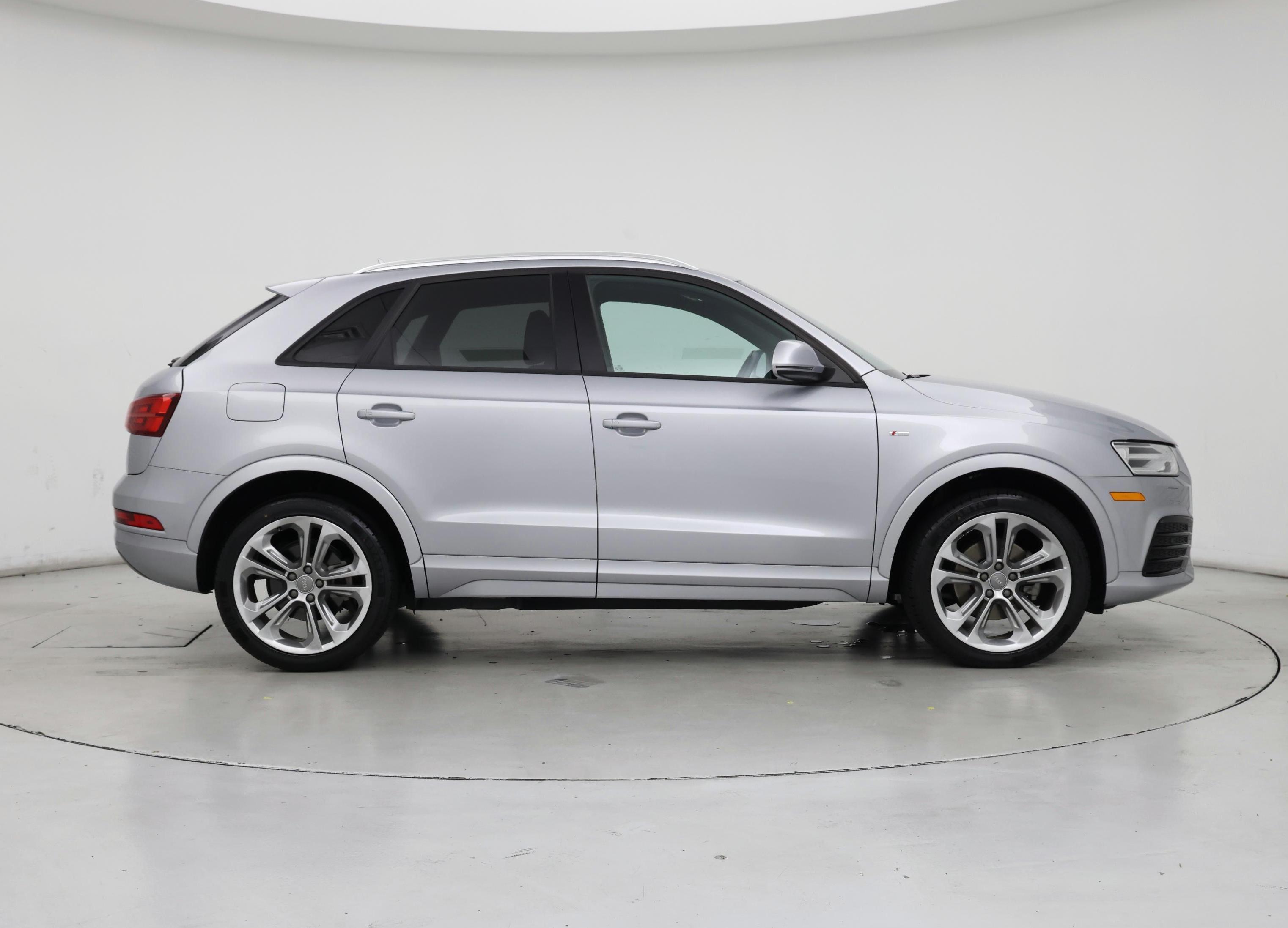 Thumbnail: 2018 Audi Q3 - 7