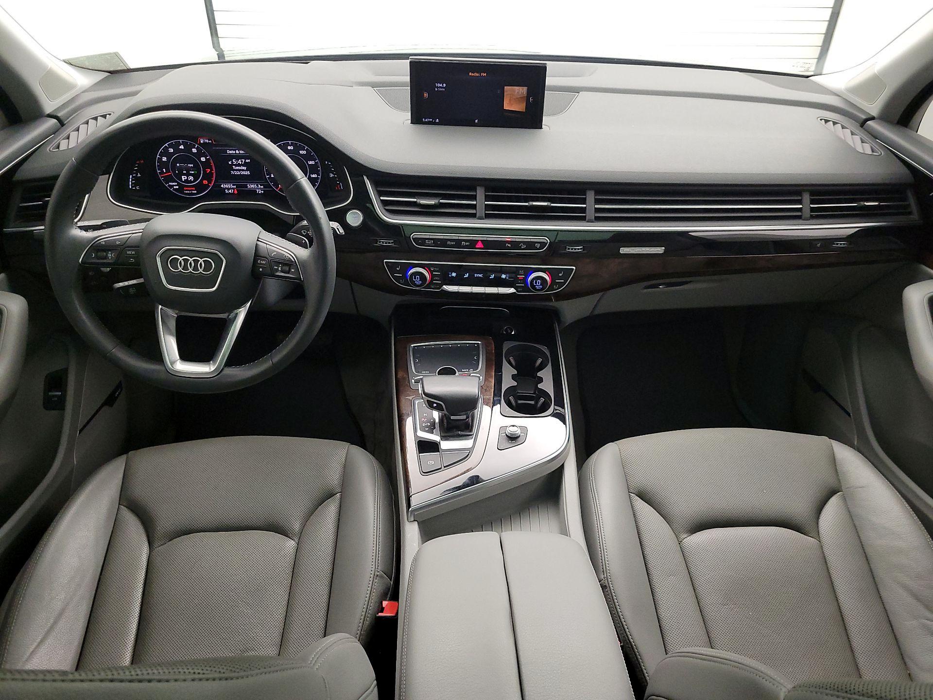 Thumbnail: 2017 Audi Q7 - 9