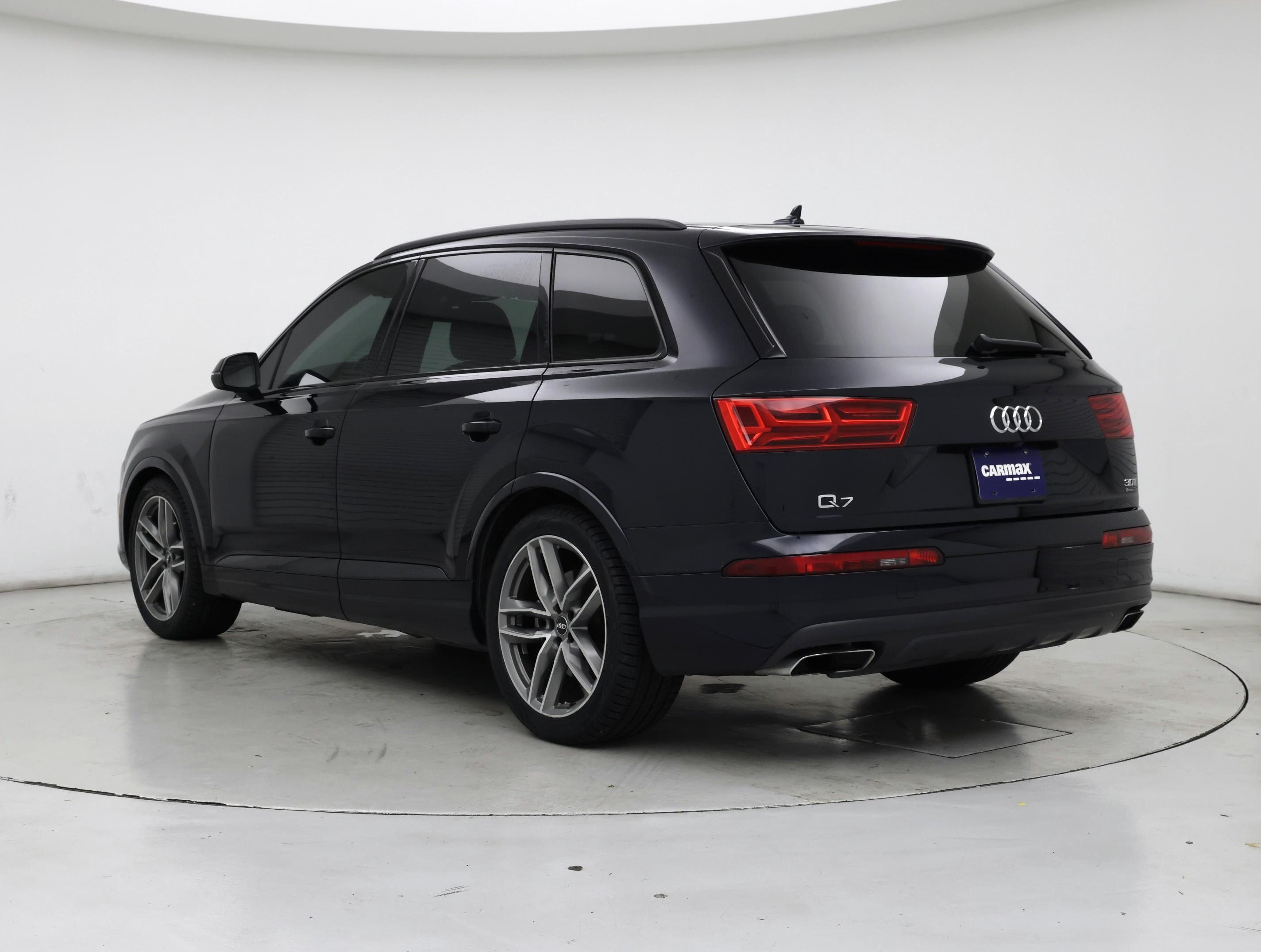 Thumbnail: 2017 Audi Q7 - 2
