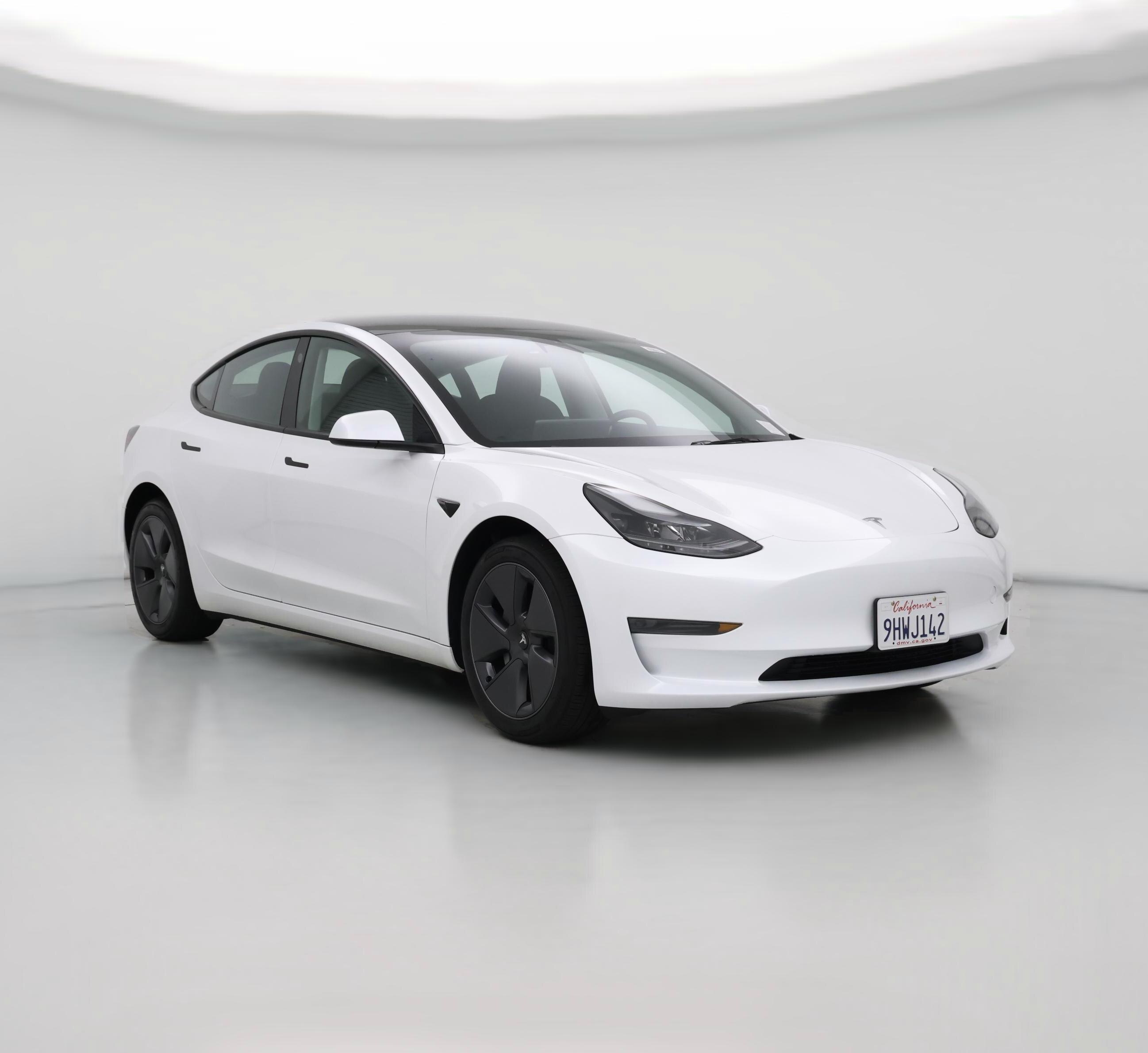 Thumbnail: 2023 Tesla Model 3 - 1