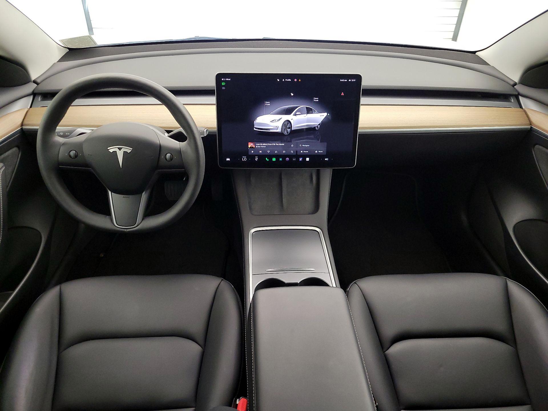 Thumbnail: 2023 Tesla Model 3 - 9