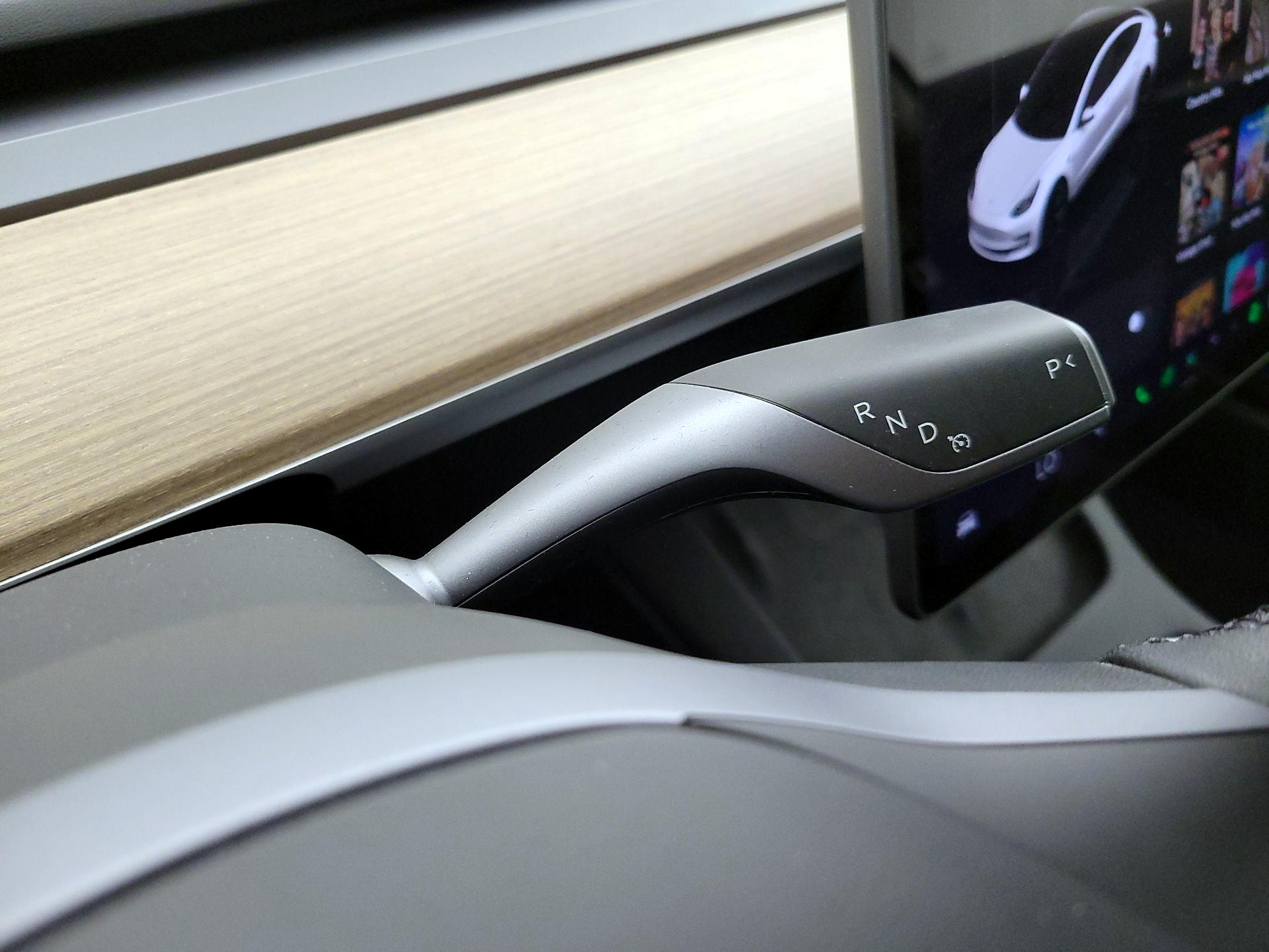 Thumbnail: 2023 Tesla Model 3 - 17