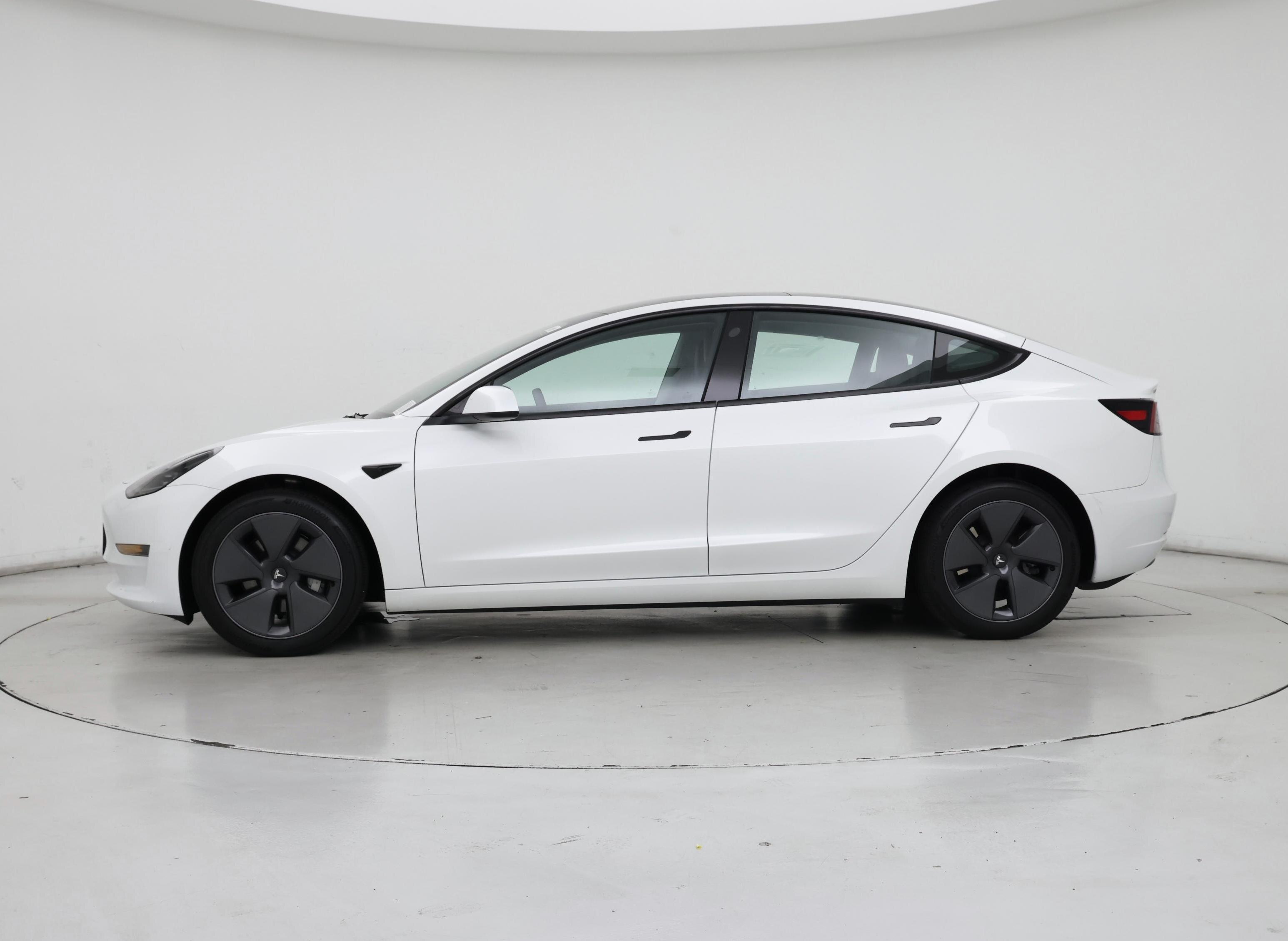 Thumbnail: 2023 Tesla Model 3 - 3