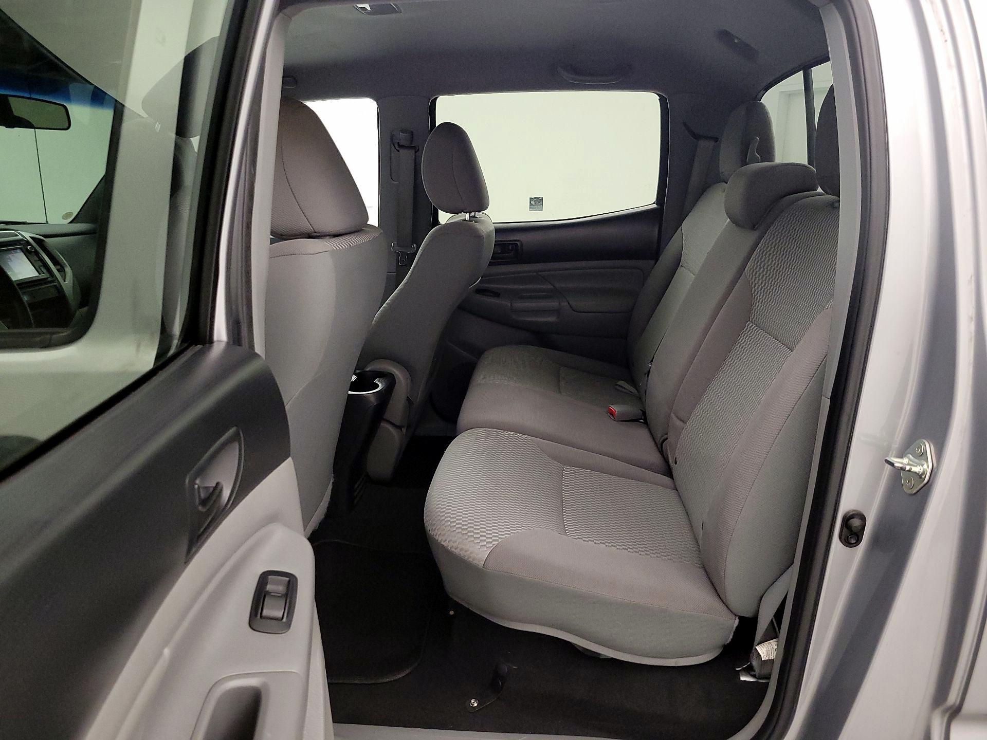 Thumbnail: 2014 Toyota Tacoma - 19