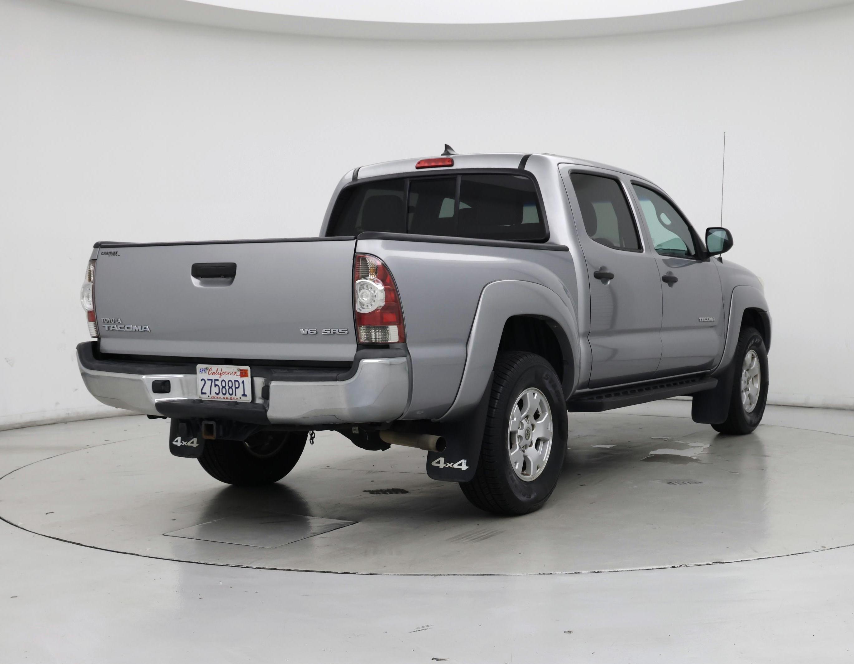 Thumbnail: 2014 Toyota Tacoma - 8