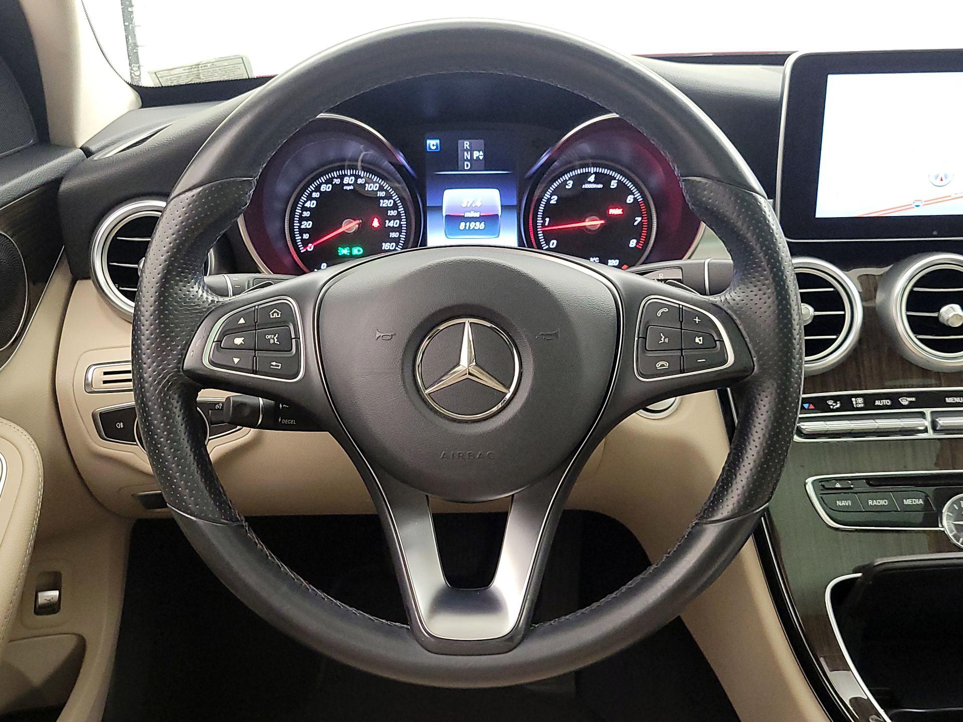 Thumbnail: 2016 Mercedes-Benz C-Class - 10