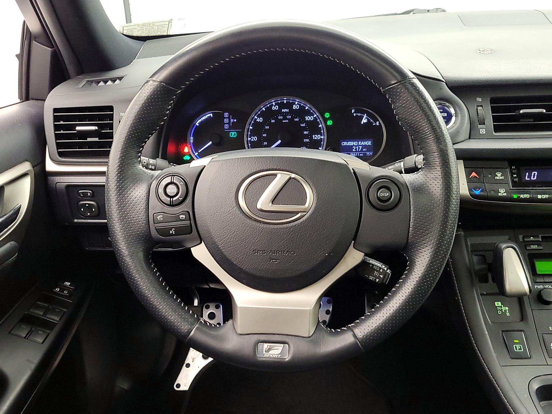 Thumbnail: 2015 Lexus CT - 10